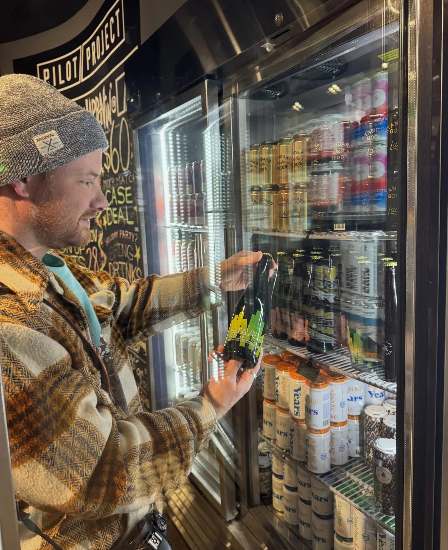 // STAVE AND STONE // STAVE AND AGE // NOW AVAILABLE TO-GO // 

Stave &amp; Age - Brewer&rsquo;s Kitchen - 13.2% // 18 Month Blended Barrel-Aged Imperial Oatmeal Stout //
A blend of our favorite Wild Turkey and 10 Year Elijah Craig barrels, aged for 