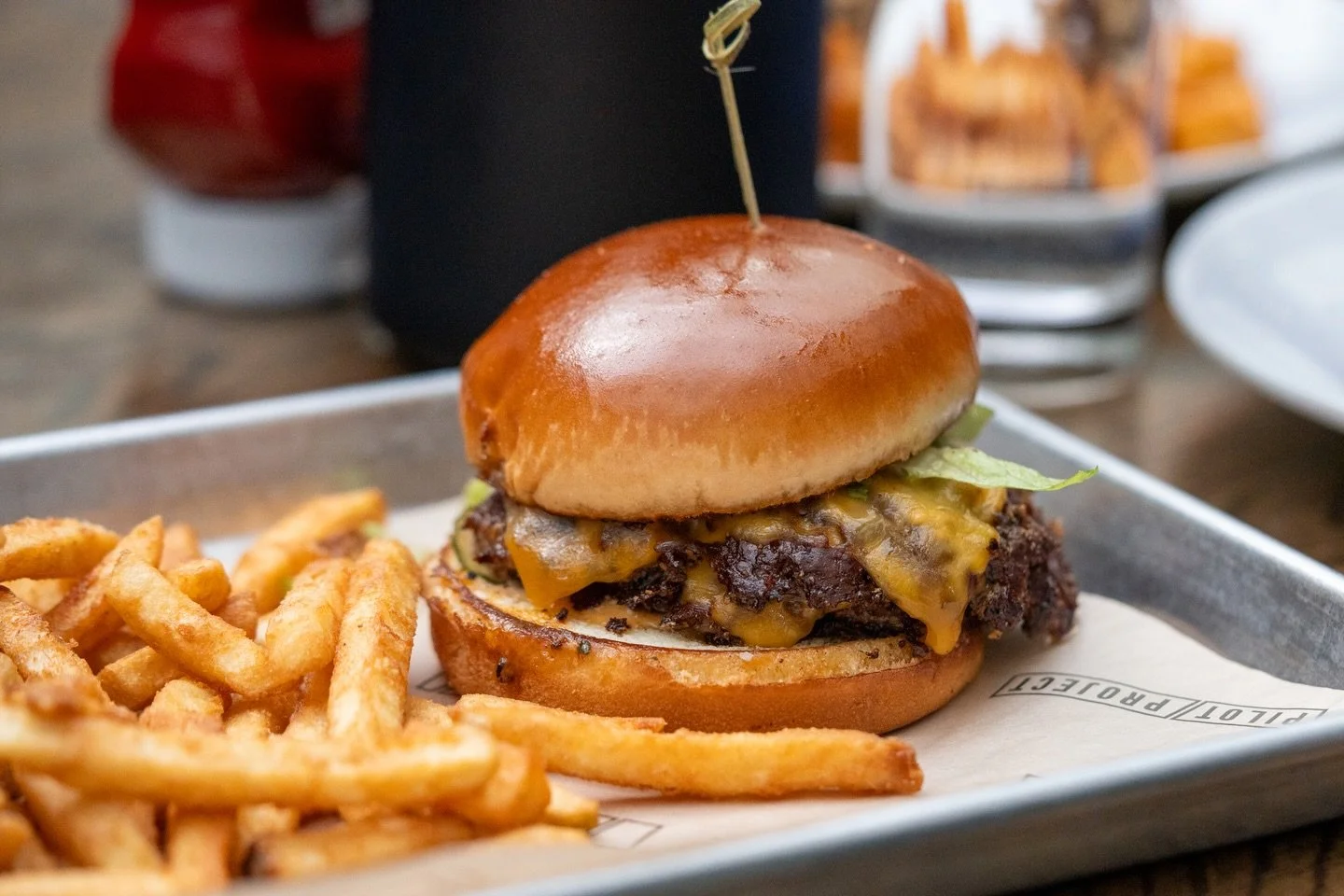 // Our smash burger is too glorious not to have a permanate spot on our feed // Two ground chuck patties, sharp cheddar, honey pickles, shredded lettuce, onion jam, our Pilot secret sauce, all hugged together by a brioche bun // 

#Smashburgers #Milw