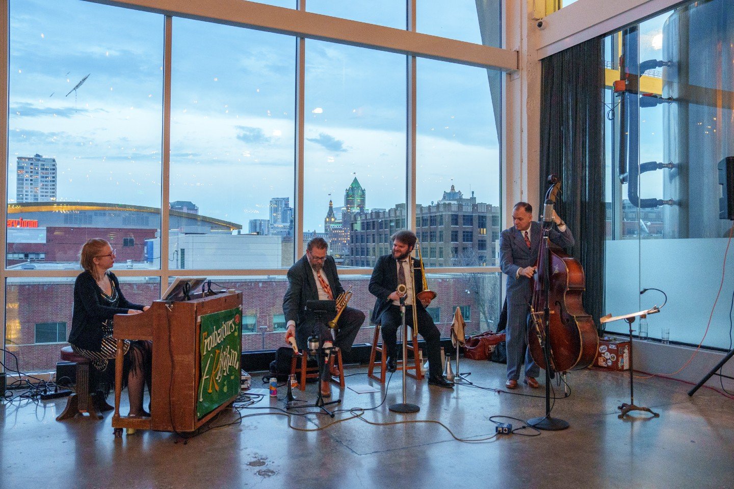 // A recent corporate event at Pilot Project. The perfect private event venue for corporate gatherings, with modern floor-to-ceiling windows that make an impression the moment guests walk in. // Host your next event with us! //

#milwaukeevenue #mkev