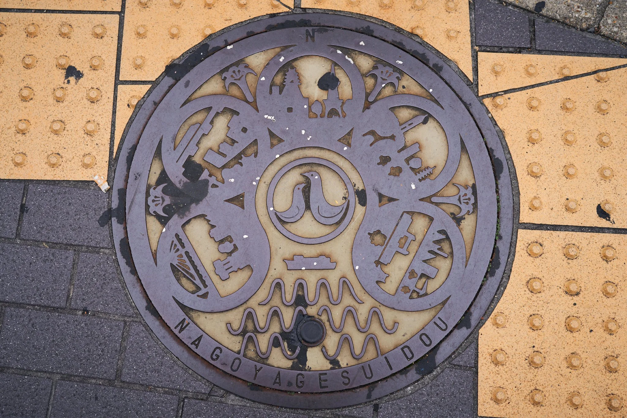Nagoya Manhole Drainspotting in Japan