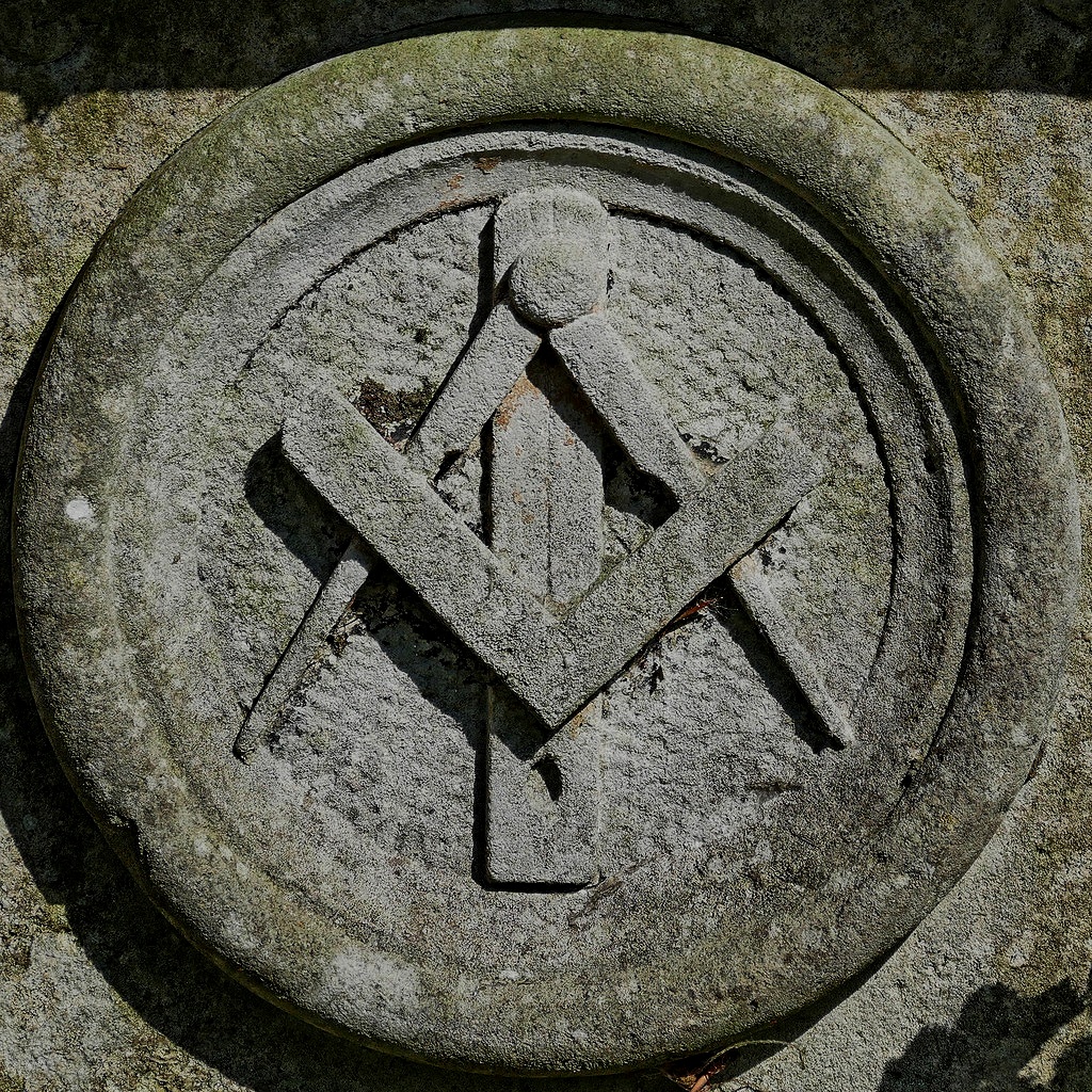 sqaure%2Band%2Bcompass.jpg