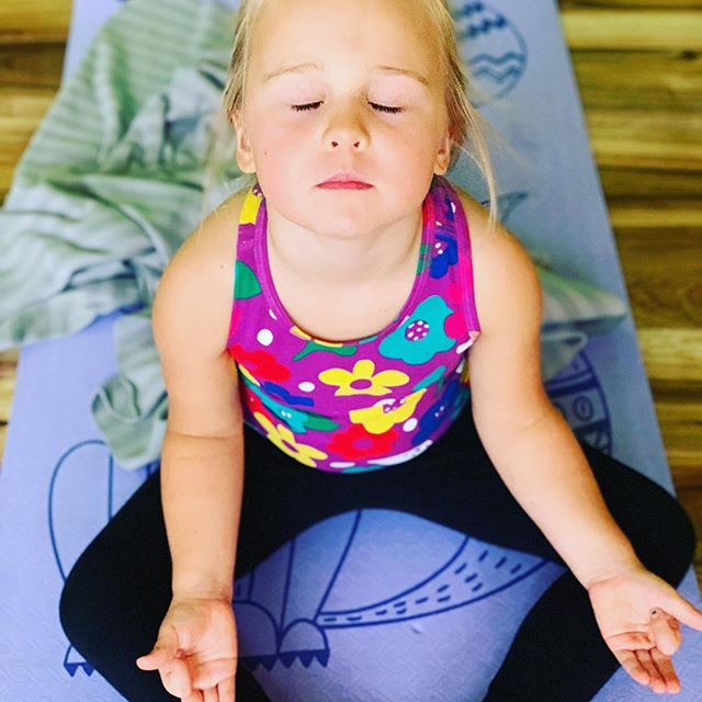 Find a moment in your day for some Mindfulness and Peace within. 
Z O E Y 
#ifiwasabirdyoga #whereeveryposeisachildspose #mindfulnessforkids #kidsyogastudio #kidsyoga #justbreathe #namaste