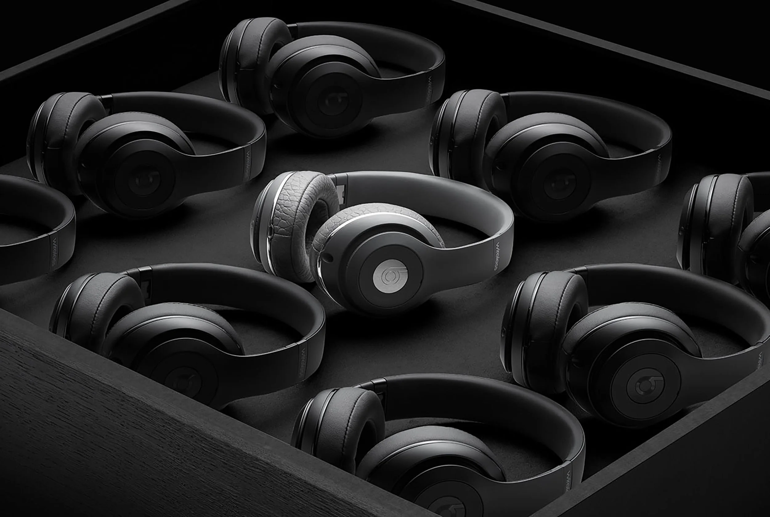 AWANG_hero.jpg
