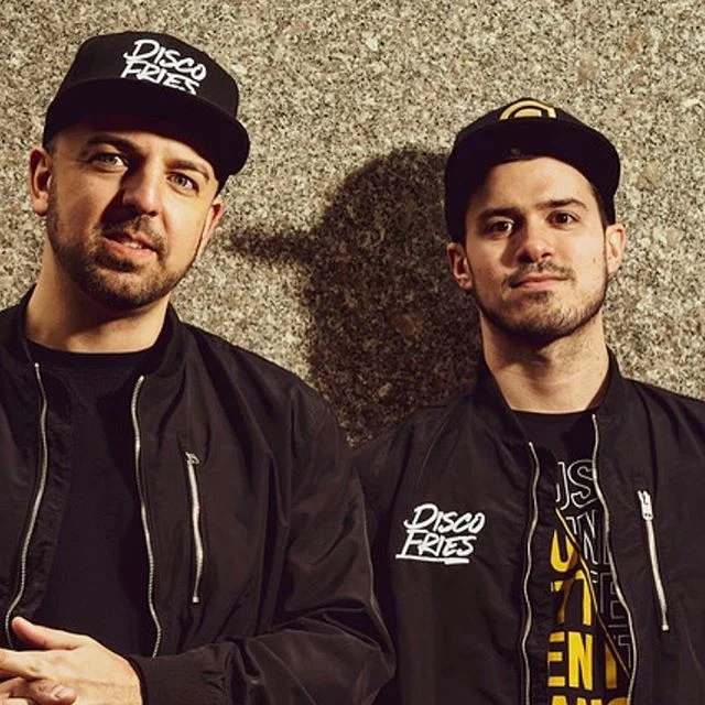 IT&rsquo;S SHOWTIME!! Win spots on our guest list for our shows this weekend... just tag friends w/ either &ldquo;AC&rdquo; or &ldquo;NYC&rdquo; in your comment and we&rsquo;ll pick the winners! 🍟
.
✔️Friday, May 17: @daernightclubac
✔️Saturday, May
