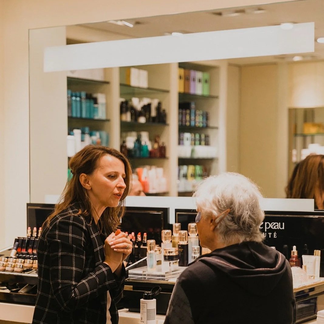 Holiday Ready Make-up at COS Bar