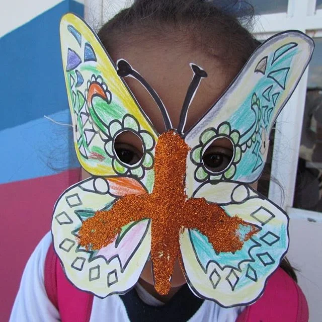 M&aacute;scaras de insectos y aves en el mes especial de D&iacute;a de Muertos en M&eacute;xico.
Escuela; San Franco San Diego de la Uni&oacute;n.