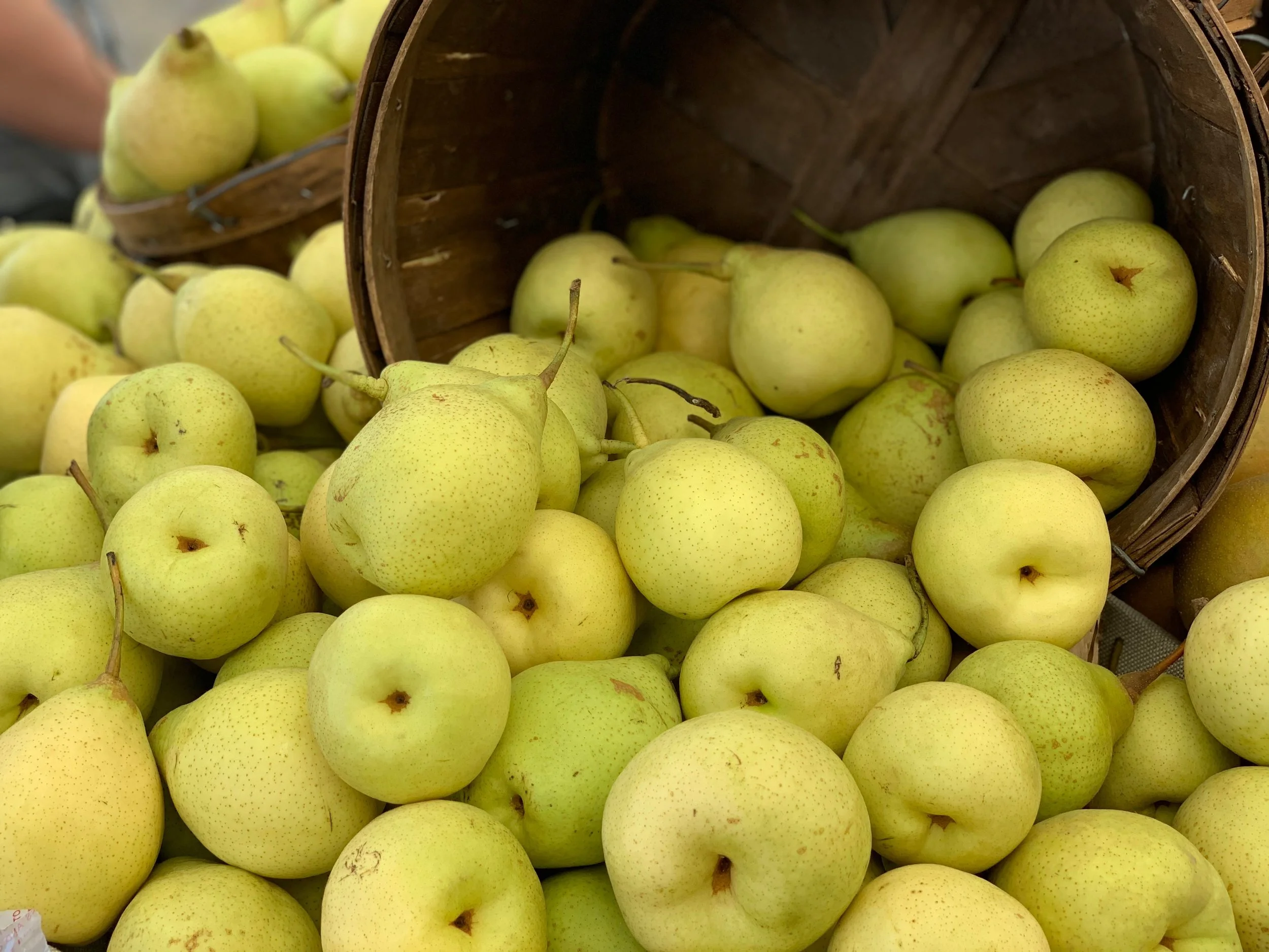 Pear for lung health