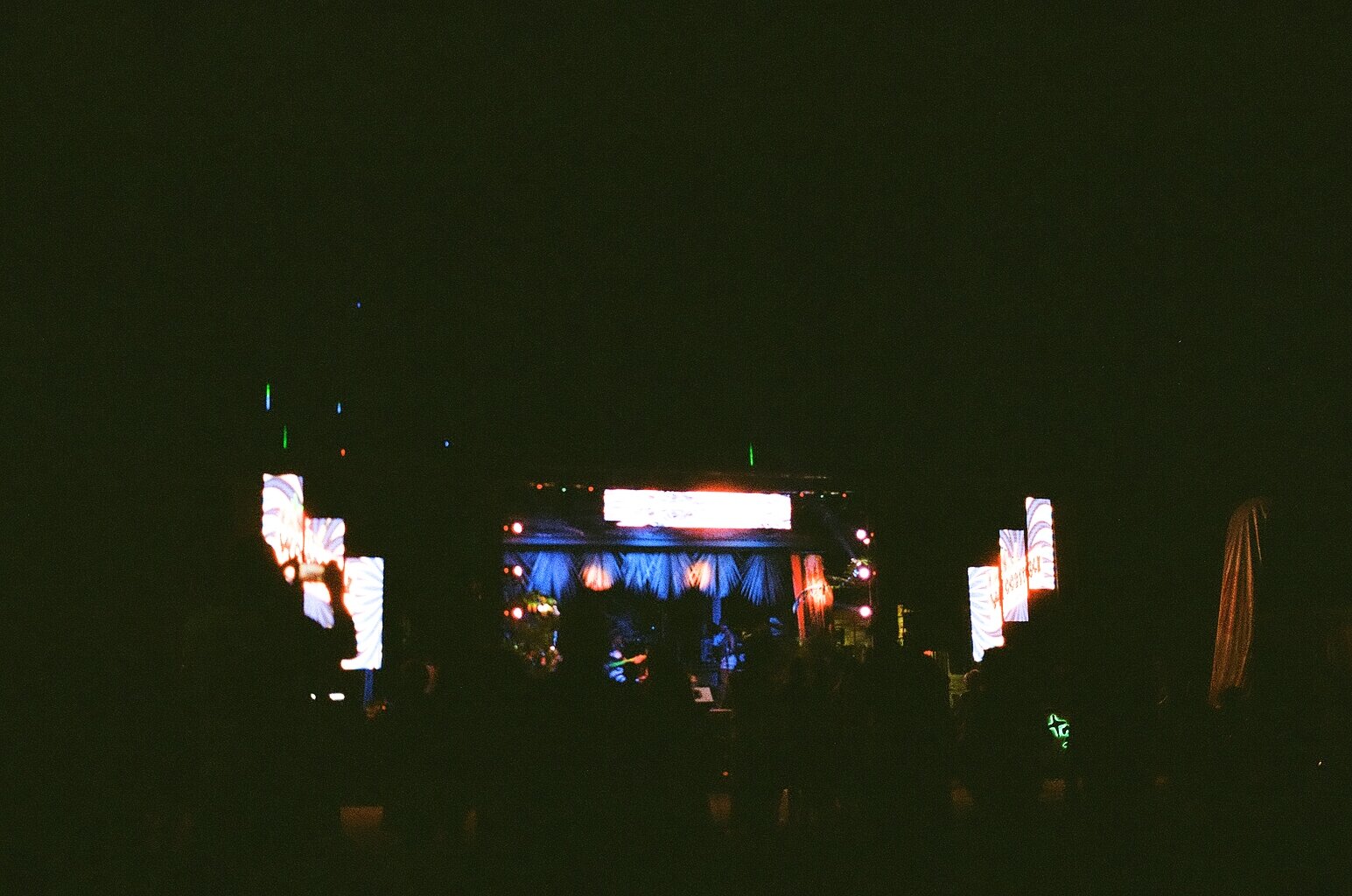 000161220034.jpg
