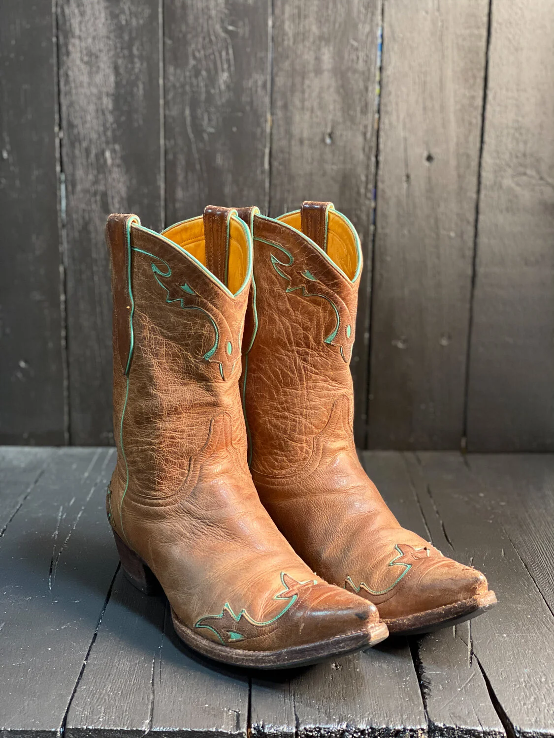 Vintage Cowboy Boots — FauxyFurr 