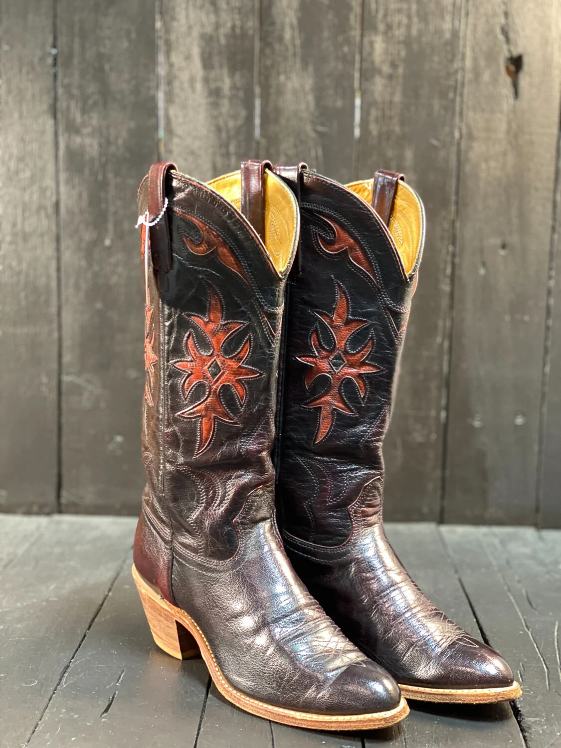 Womens US 8.5, Miss Capezio Boots 