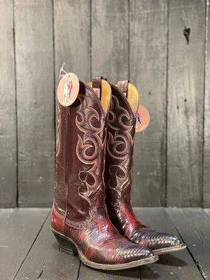 Womens 6, Nocona Boots — FauxyFurr Vintage Handmade
