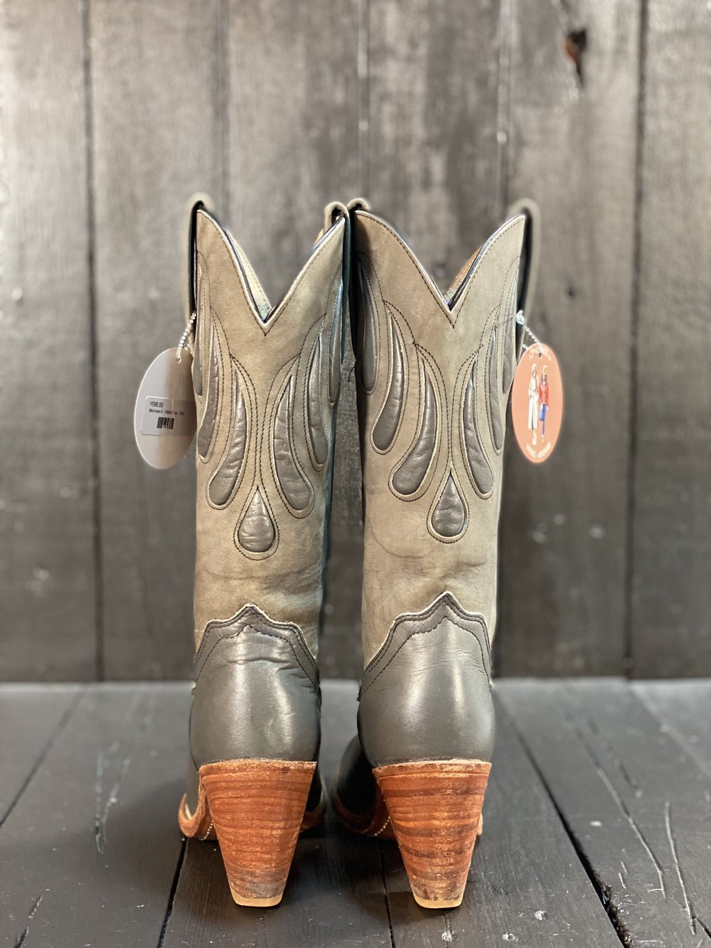 Womens 6, Frye Boots — FauxyFurr Vintage + Handmade display picture 3