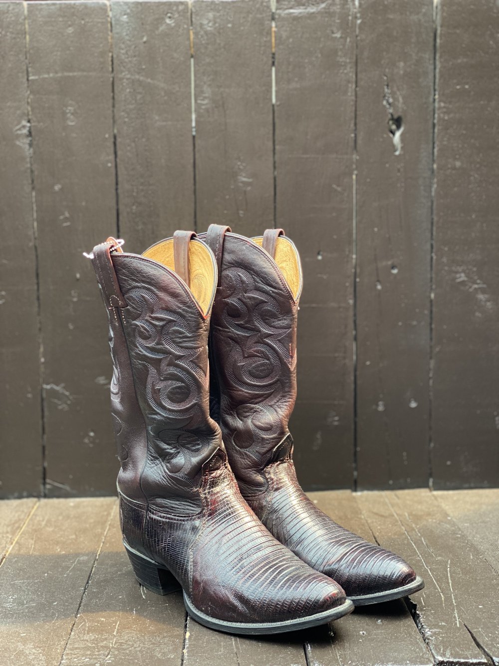 Mens 10.5EE, Nocona Boots — FauxyFurr Vintage + Handmade display picture 3