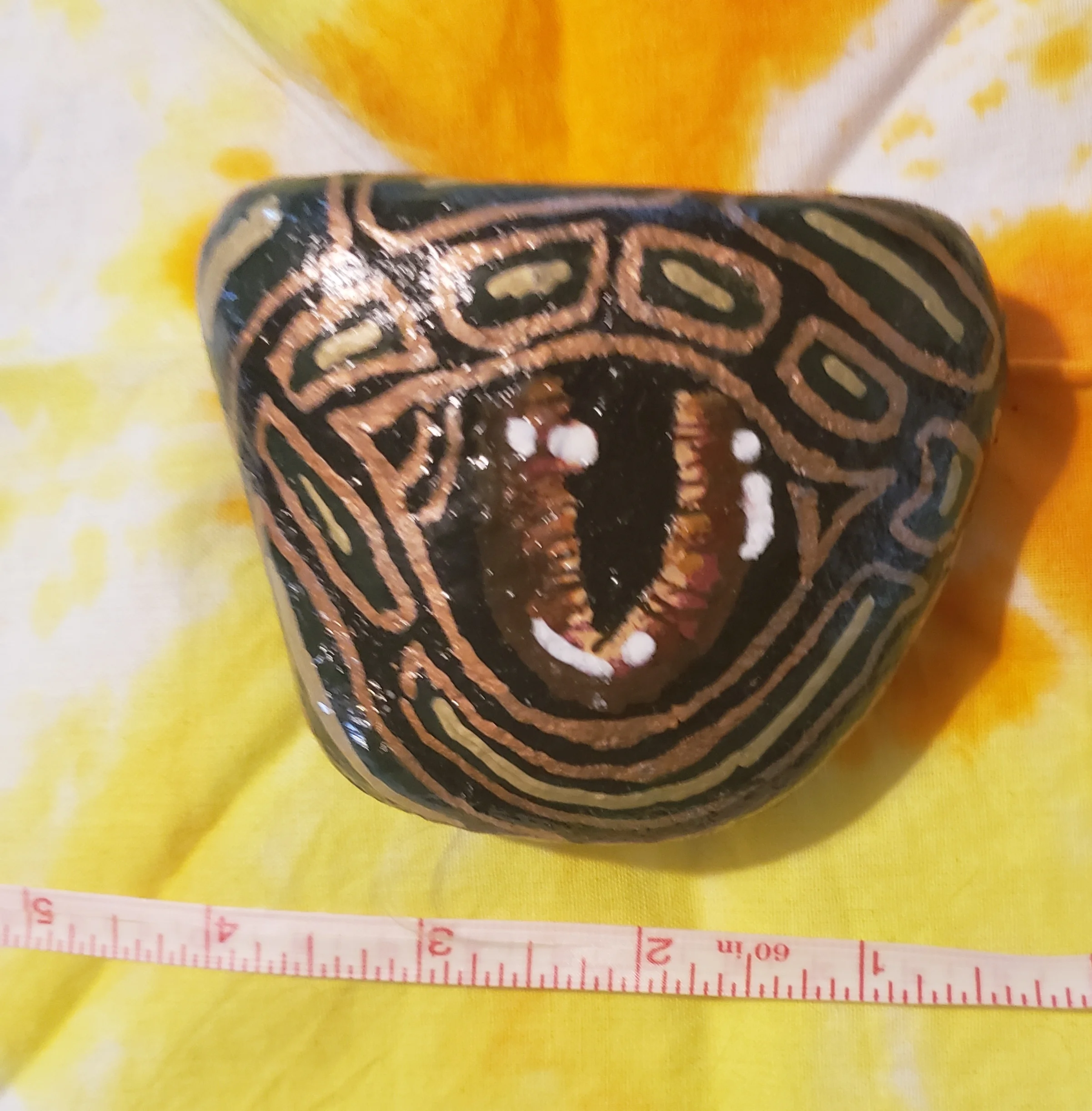 Jurassic eye  3"x1"x3"   1lb.