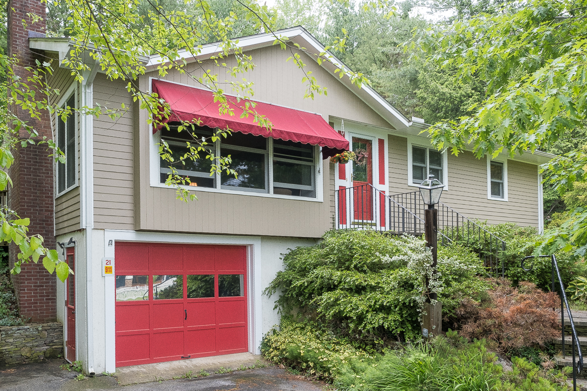 Walk to Lake Mansfield and downtown from this very special well kept home.