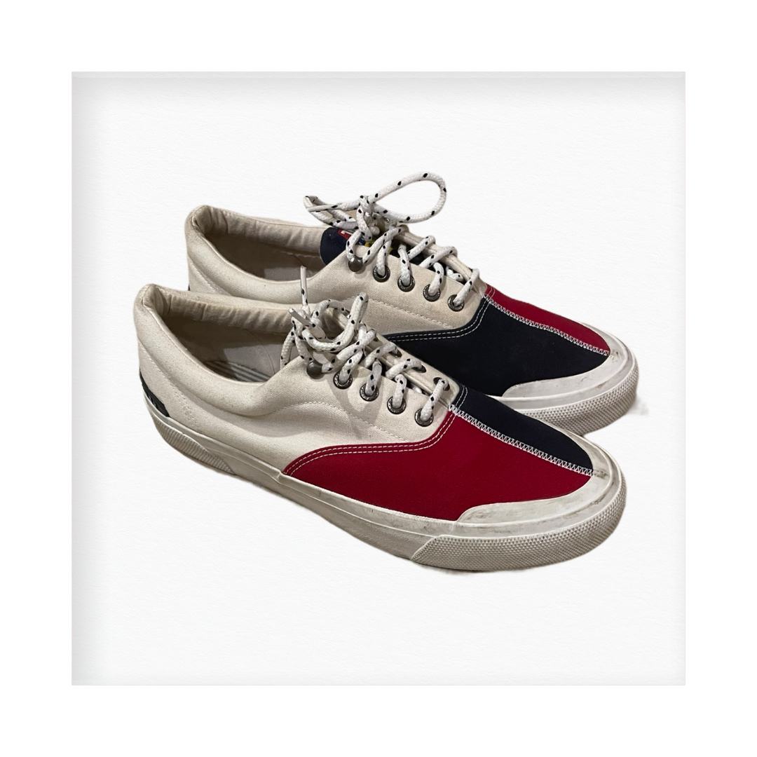 Vintage 90's Tommy Hilfiger Canvas Sailing Gear Sneakers — Star Struck