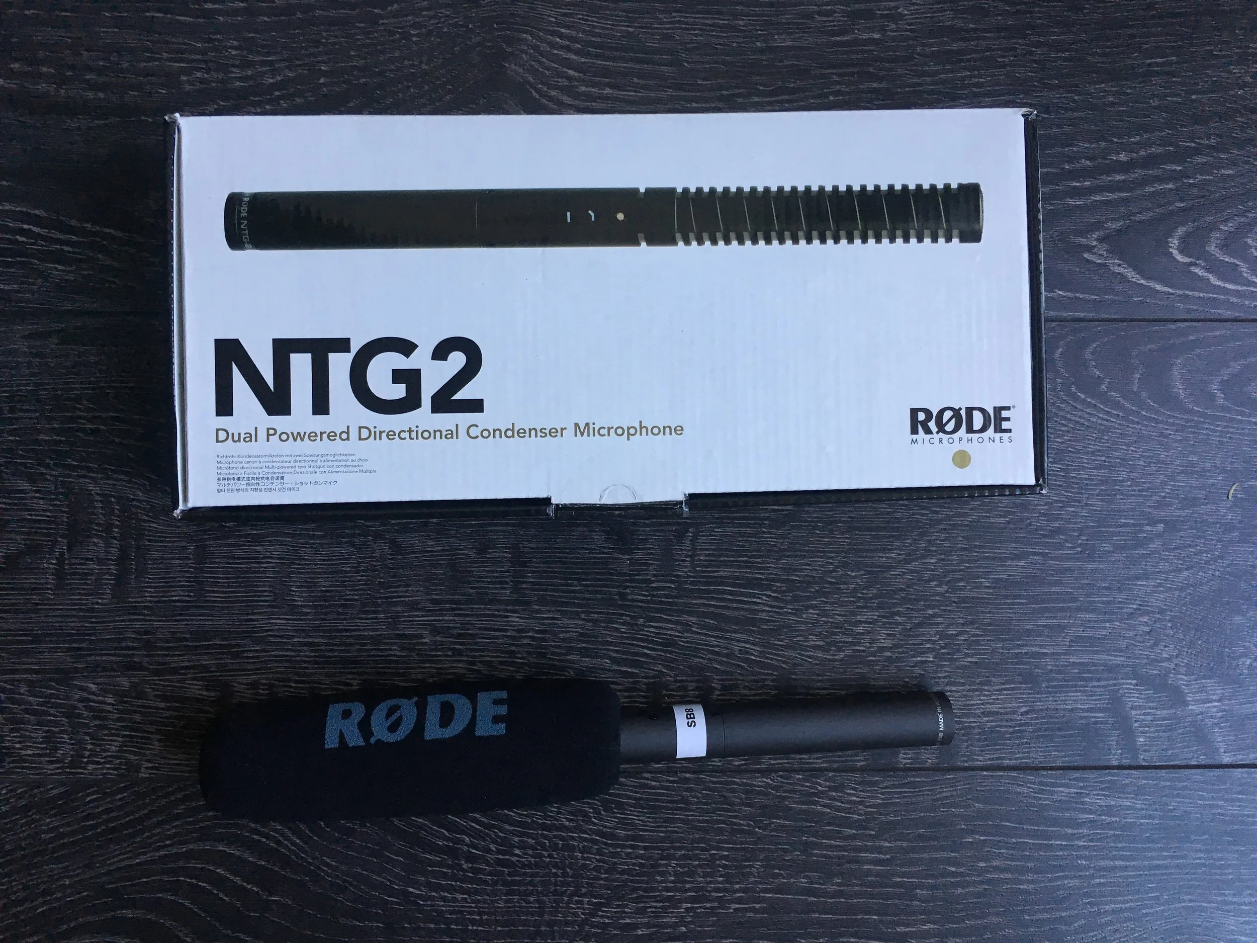 sb8_Rode_NTG2_03_shotgunMicrophoneproductbox.JPG