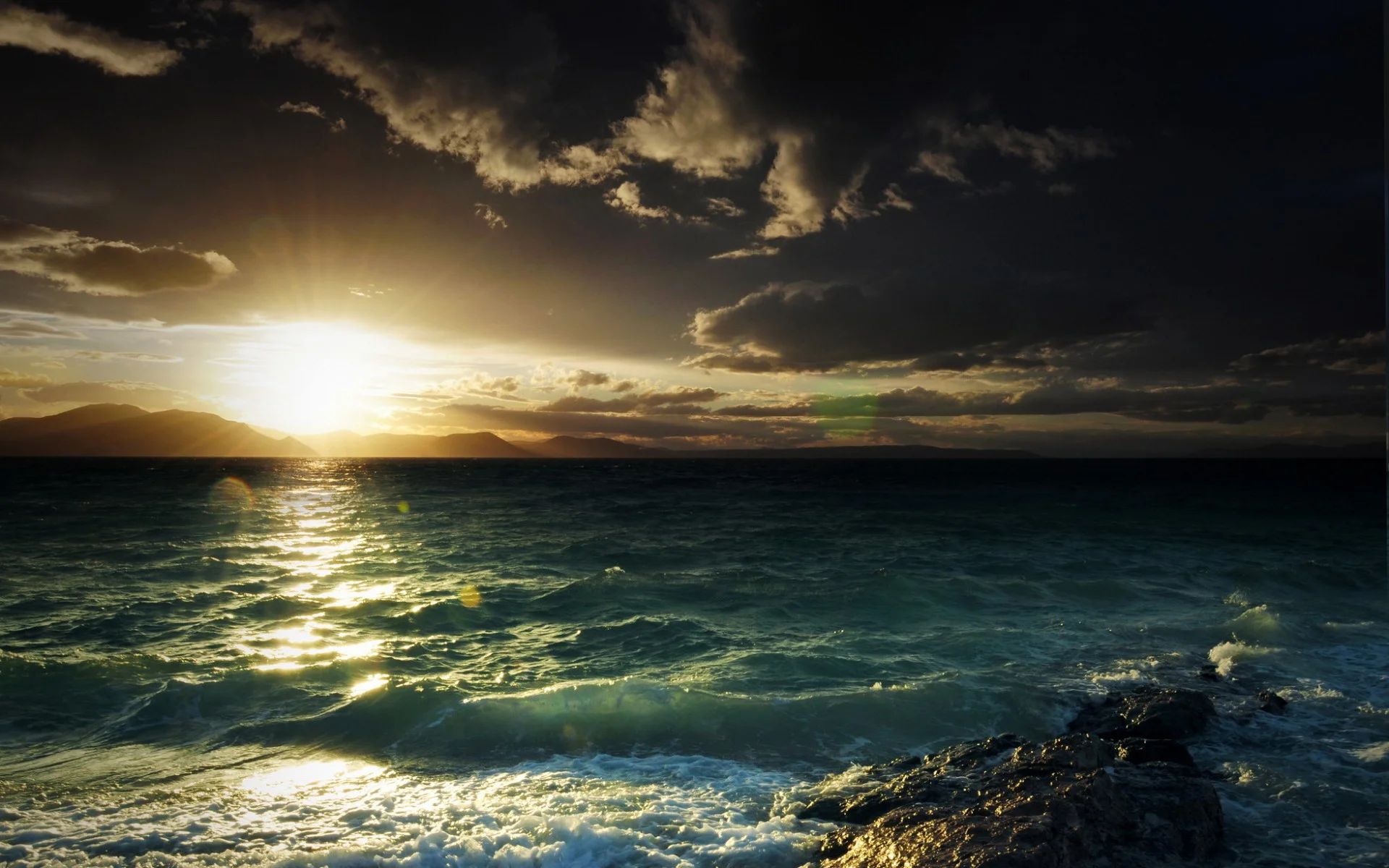 Wallpaper_every_taste_800082.jpg
