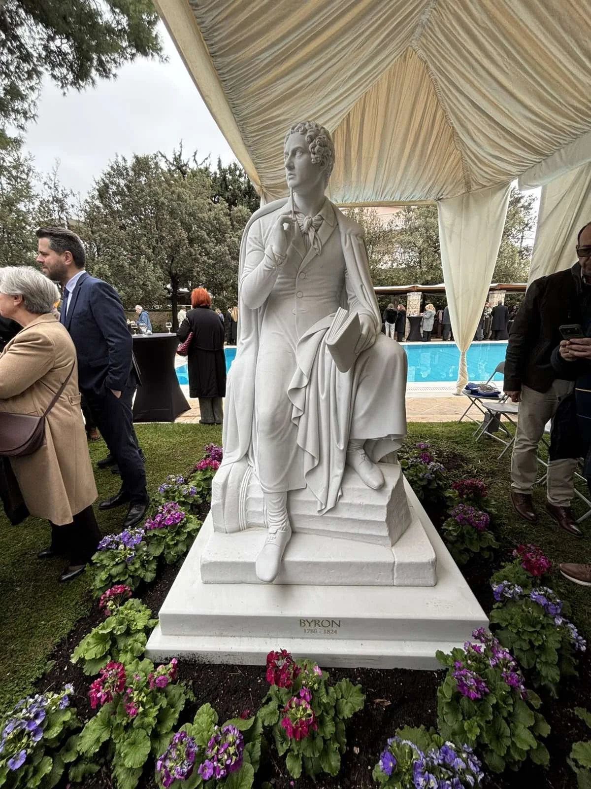 Συμμετοχή του Π.Ο.Α.Α 1821 στα αποκαλυπτήρια του ανδριάντα Λόρδου Βύρωνος παρουσία του Προέδρου της Ελληνικής Δημοκρατίας