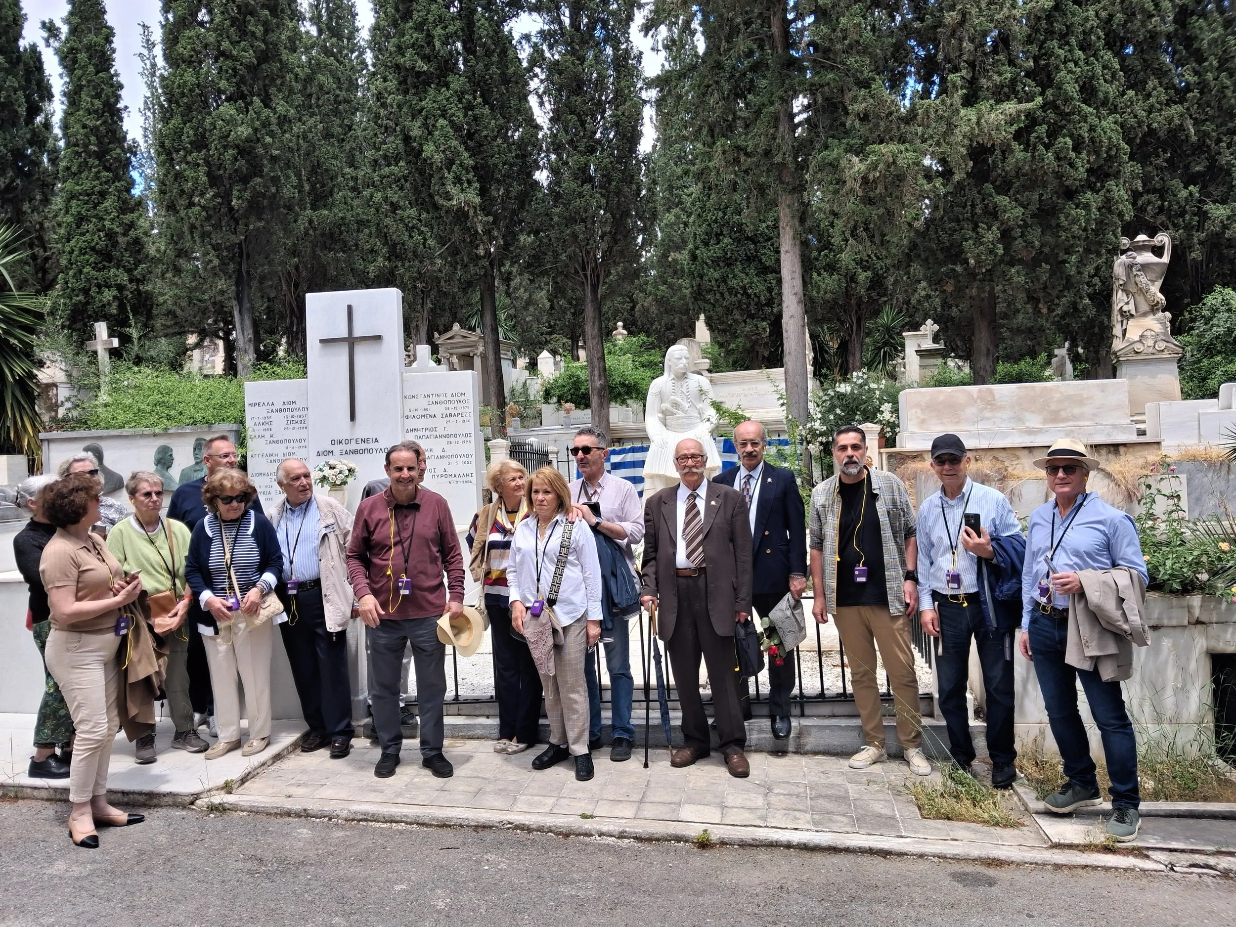 Ξενάγηση του Π.Ο.Α.Α 1821 στο Α' Κοιμητήριο Αθηνών στους τάφους των Ηρώων της Επανάστασης