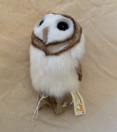 Barn Owl Finger Puppet