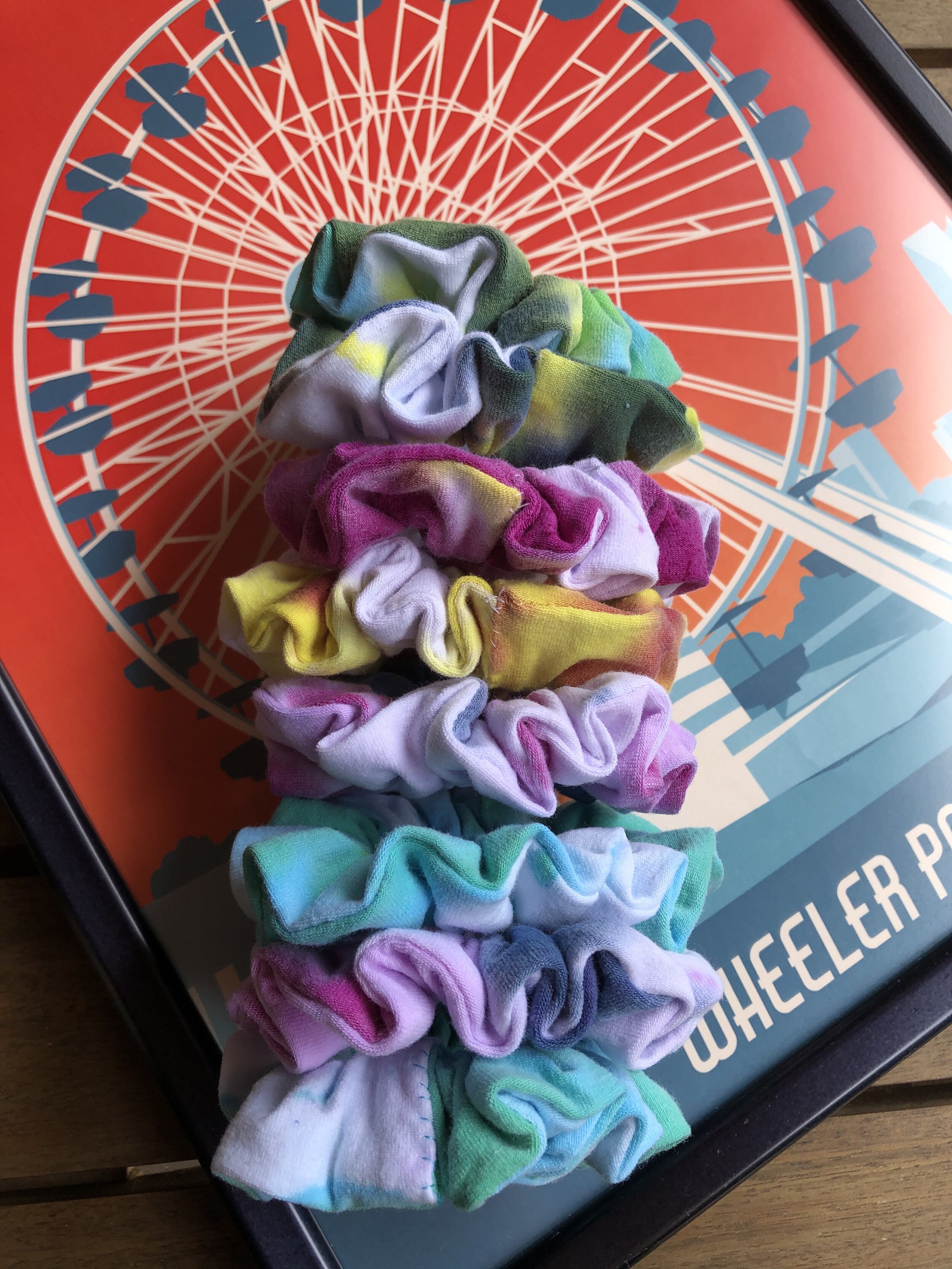 summer pier scrunchies