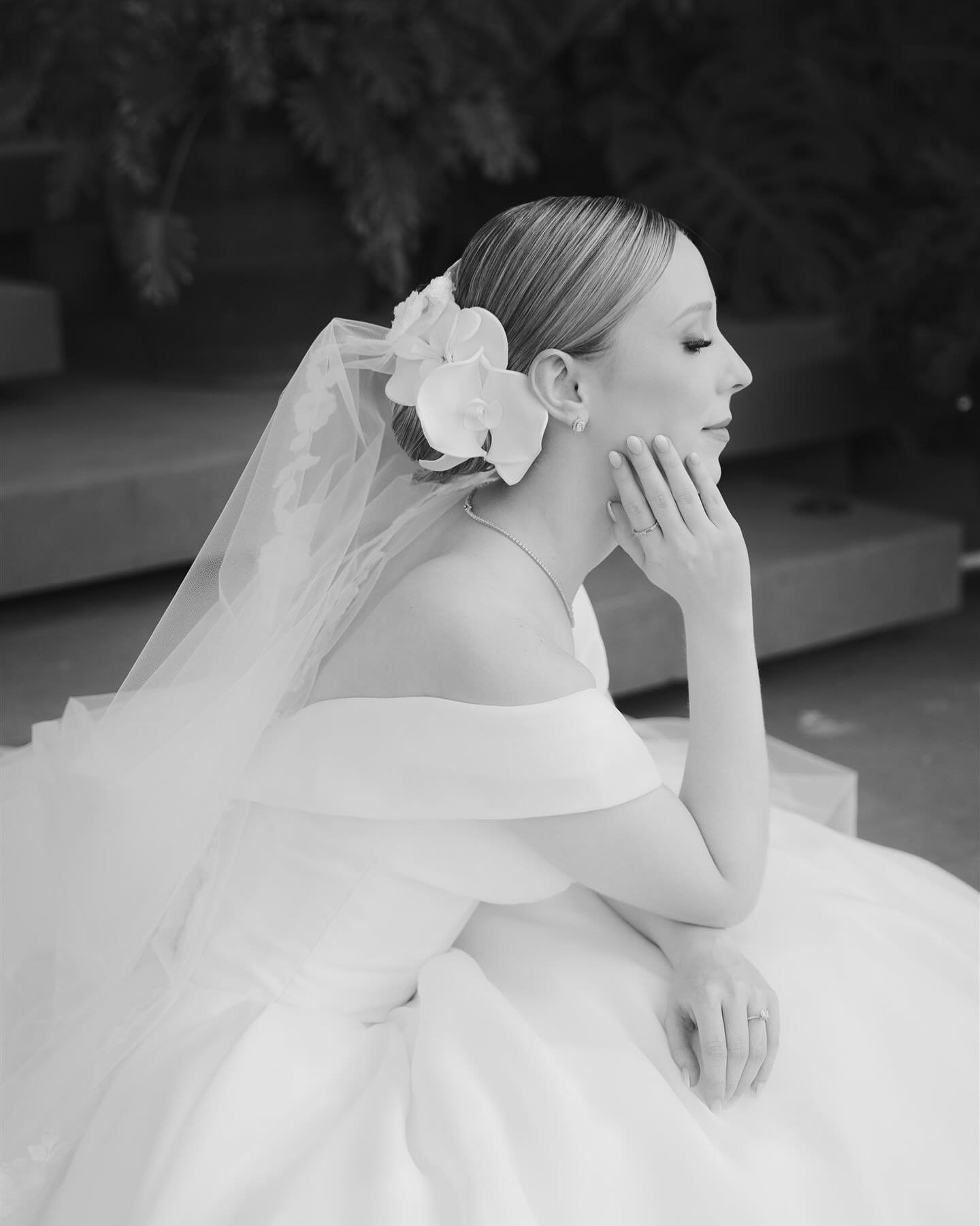 🤍 @leslieogaz 

#bride #bridetobe #bridalmakeup #bridaldress #bridedress #brideinspiration #bridalinspiration #weddingphotographer #weddingphotography #weddingdress #weddinginspiration #fotografosdebodasdestino #bodasdestino #bodas