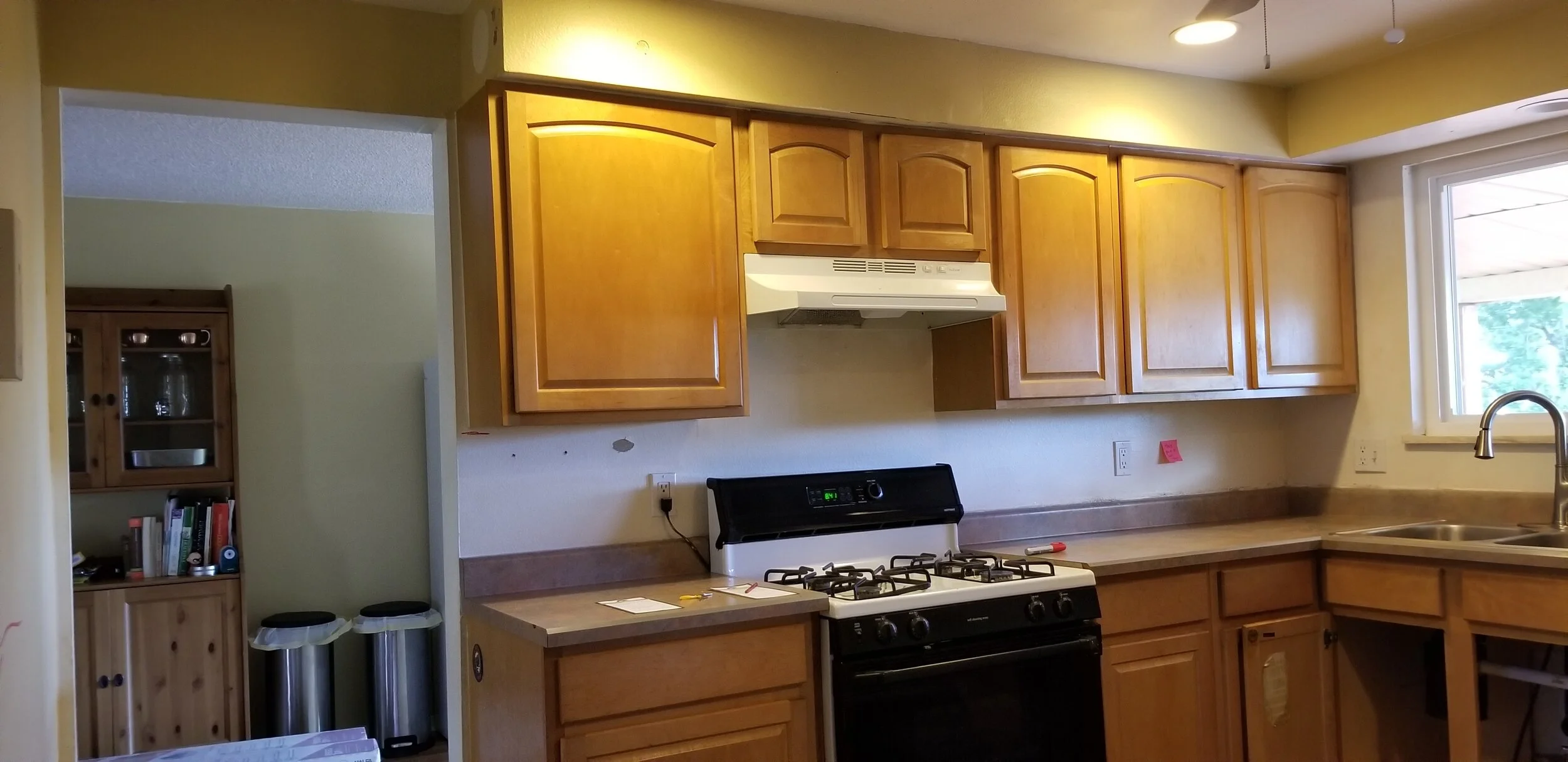 LUC_78TH KITCHEN BEFORE 2.jpg