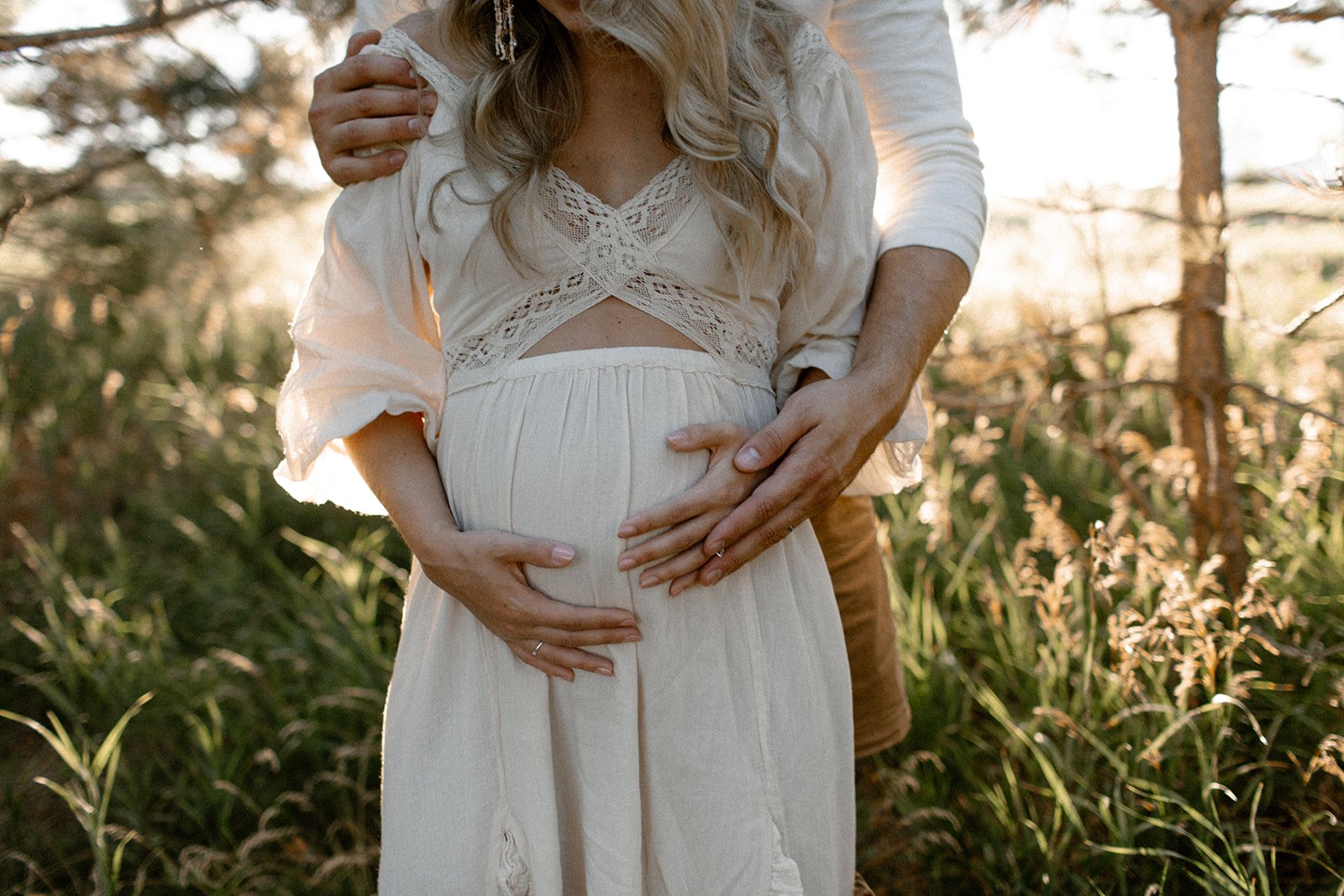 Dreamy Summertime Maternity Session in Bismarck, North Dakota Bismarck Family Photographer