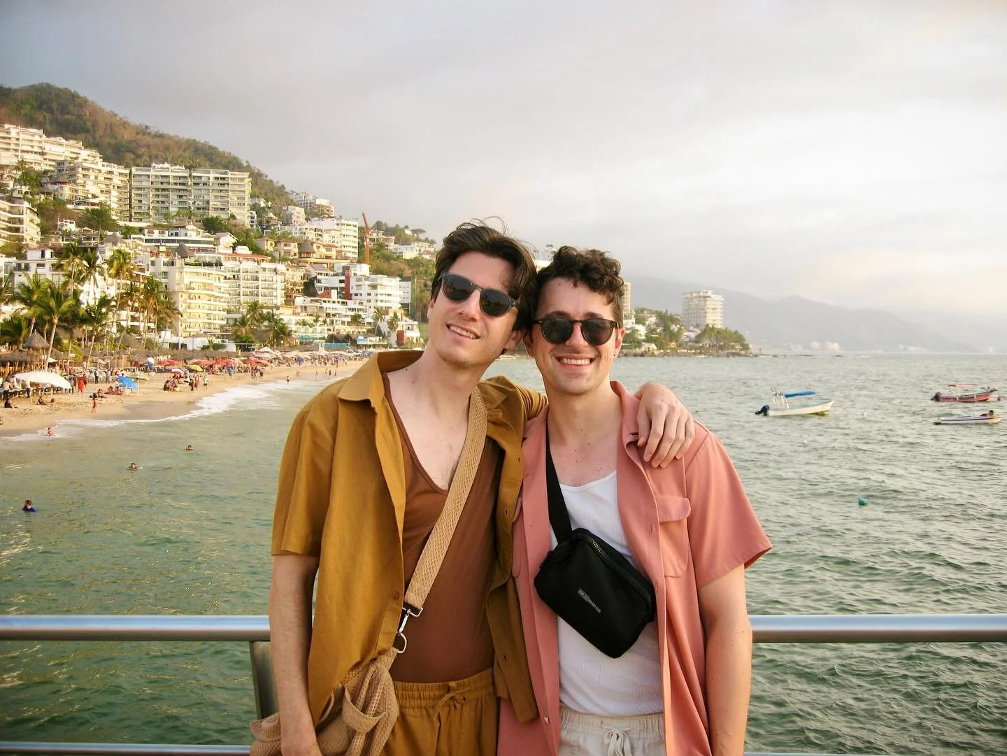 happy, happy birthday to my favorite person on the whole planet, who makes every day better 💖 love my guy SO much

everyone say HBD @mfbenji 🥰