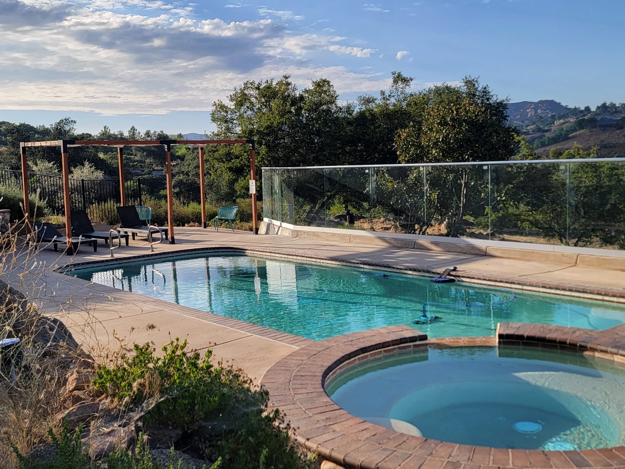 Private Pool Design - Alpine, California