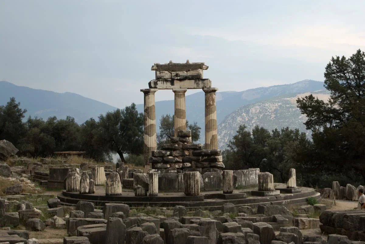 Sanctuary of Athena Pronaia, Delphi – Sacred Geometry of the Greek Landscape
