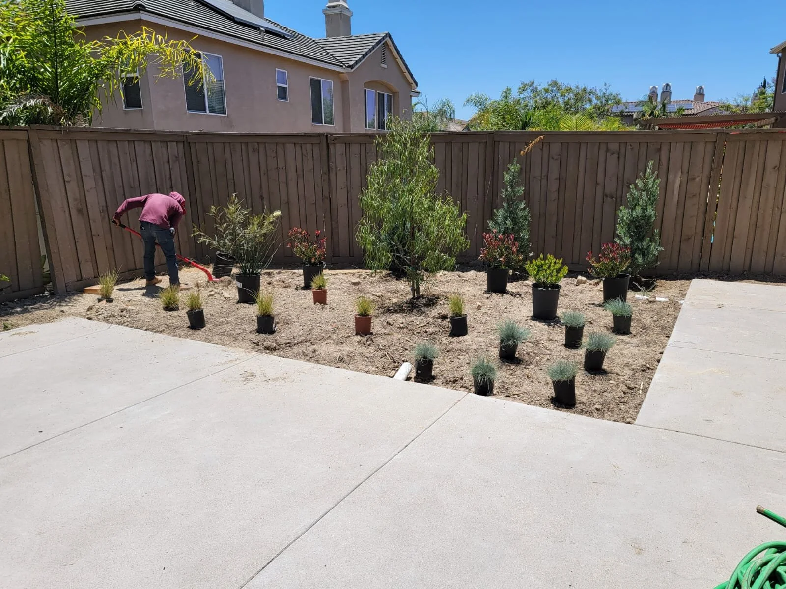 Climate-Responsive Planting Installation