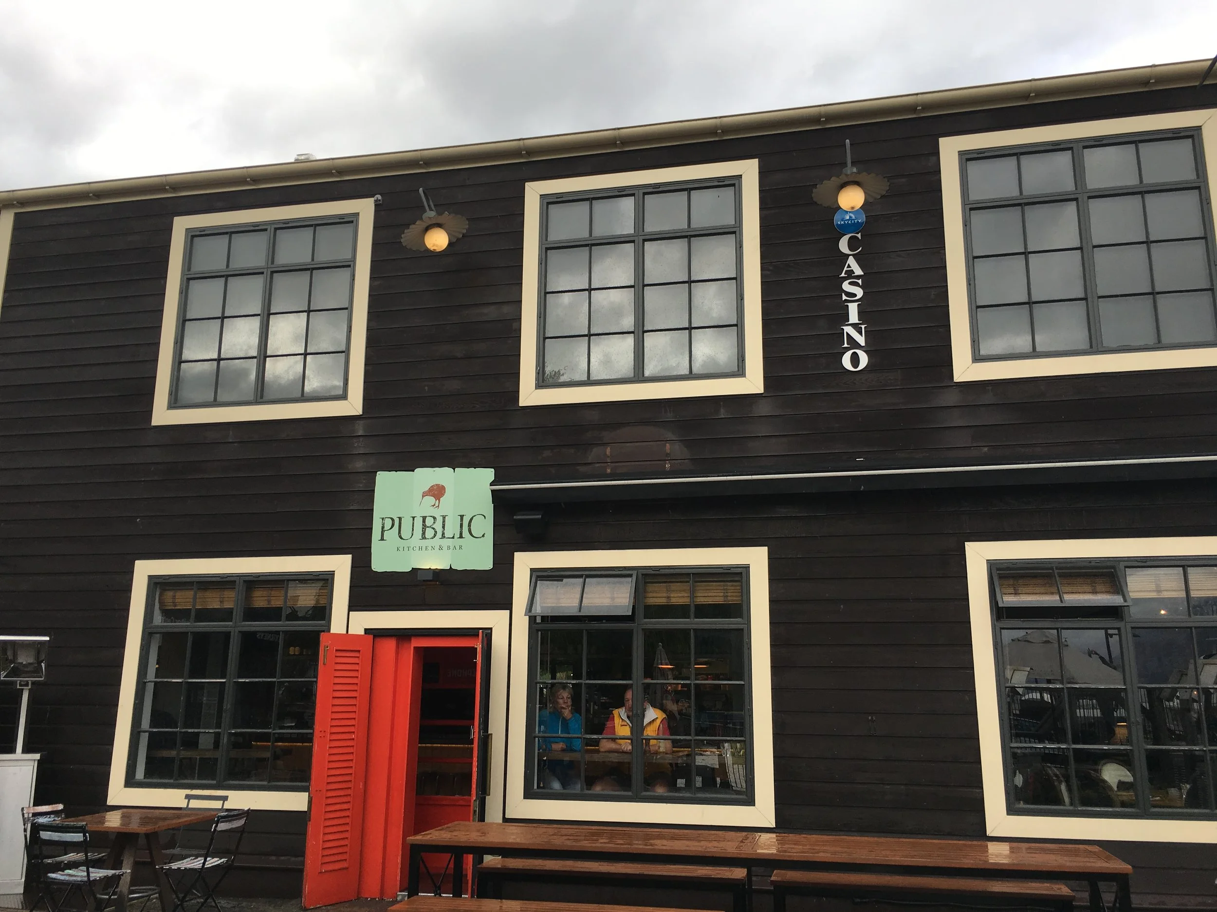 Public Kitchen &amp; Bar (Queenstown)