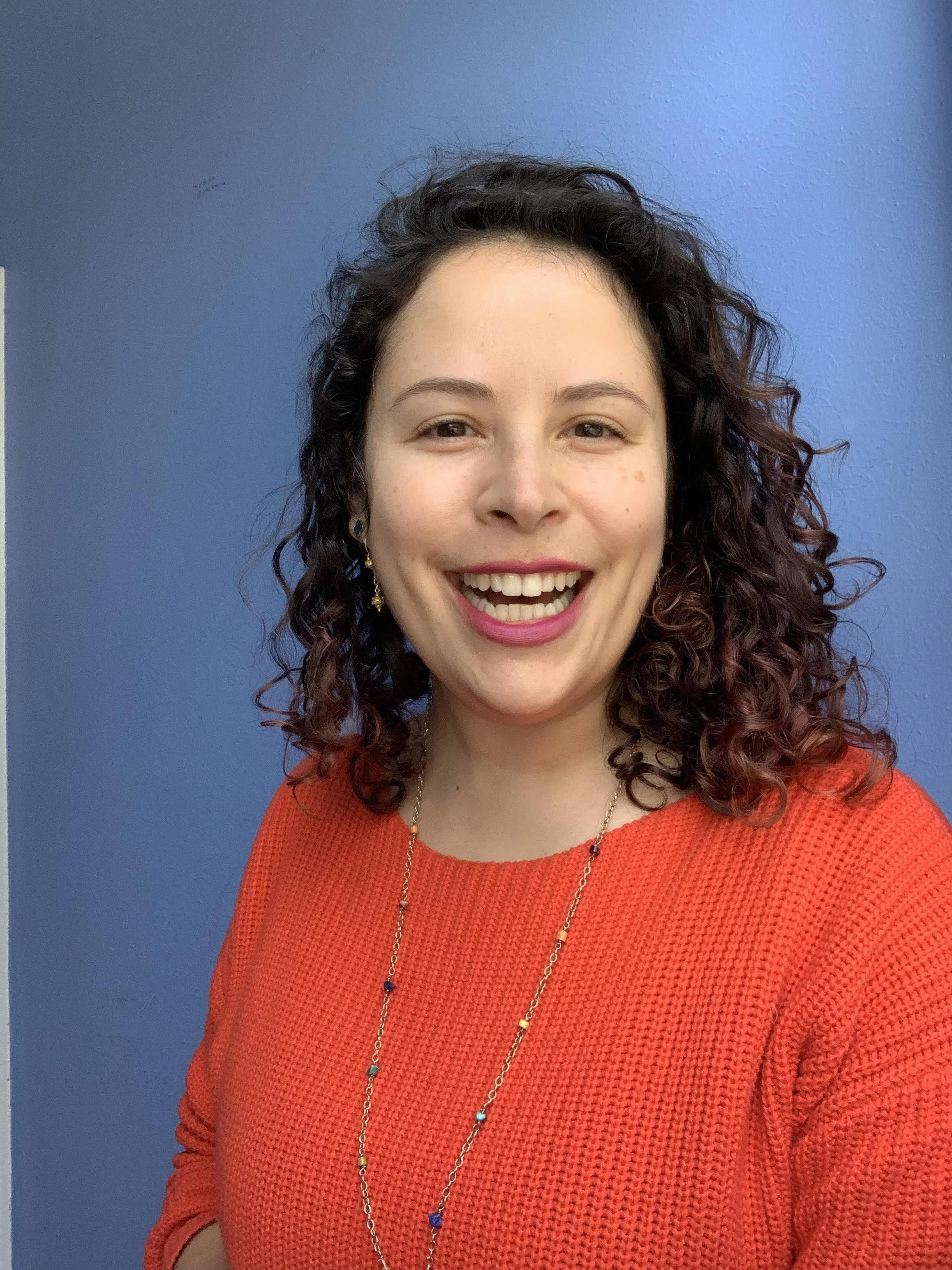 RomyNGoldberg-headshot-azul.jpg