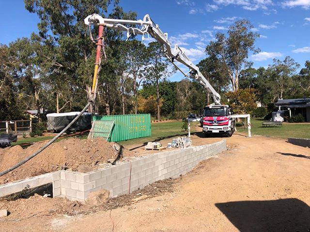 Fill them blocks
#readytorender #newhome #drivewaytakingshape