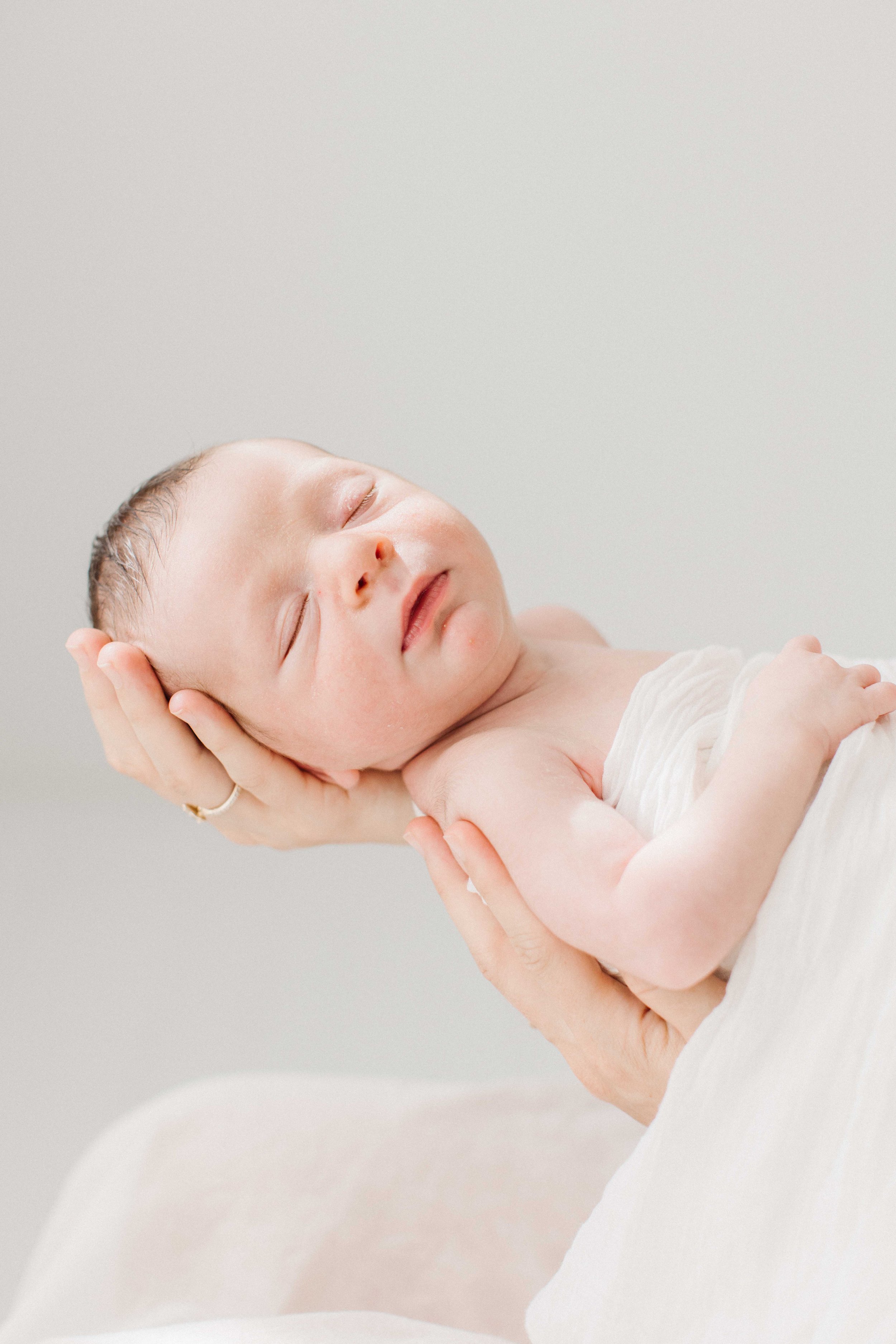Newborn Shooting mit Eltern