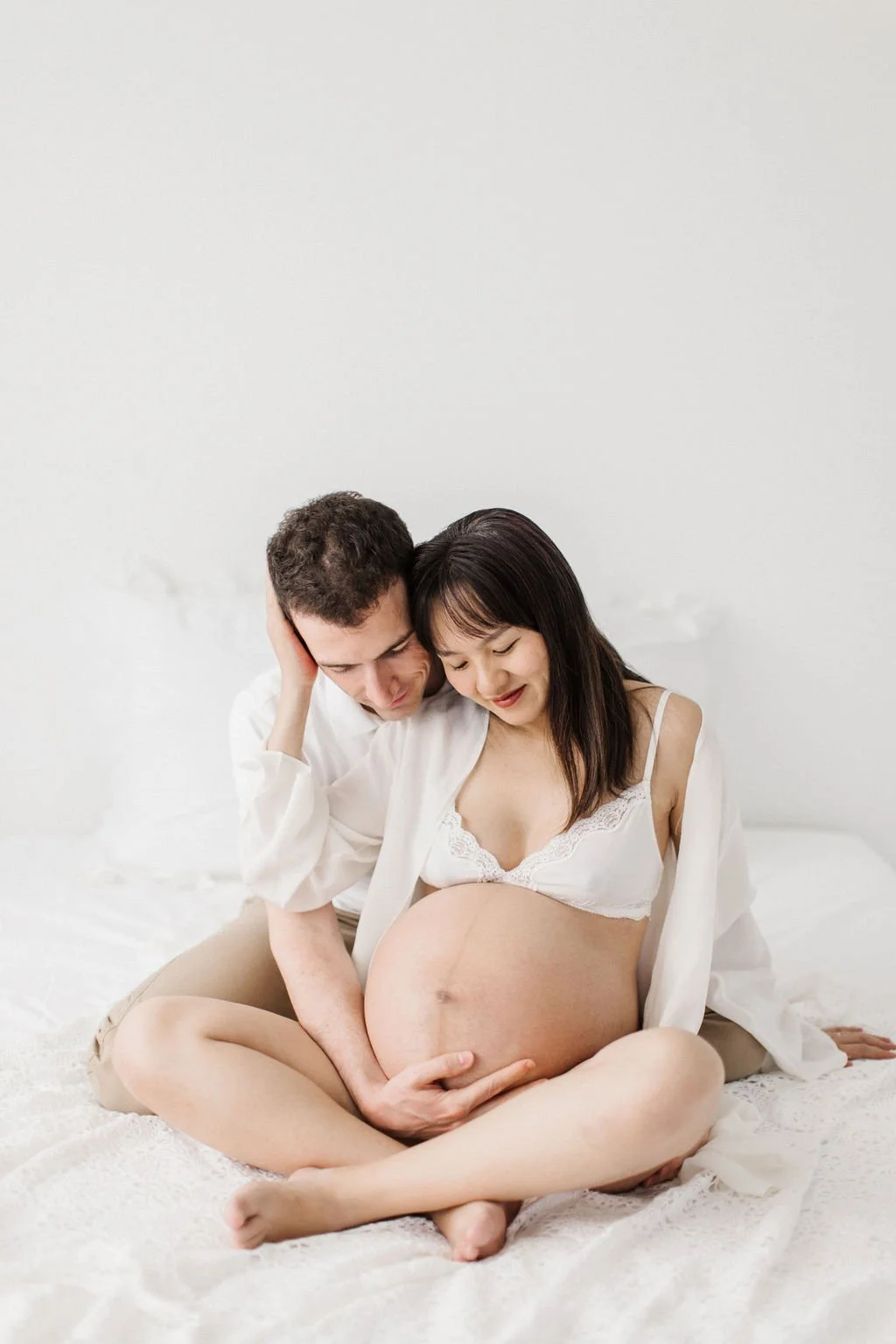 Intimate Boudoir maternity Shooting 