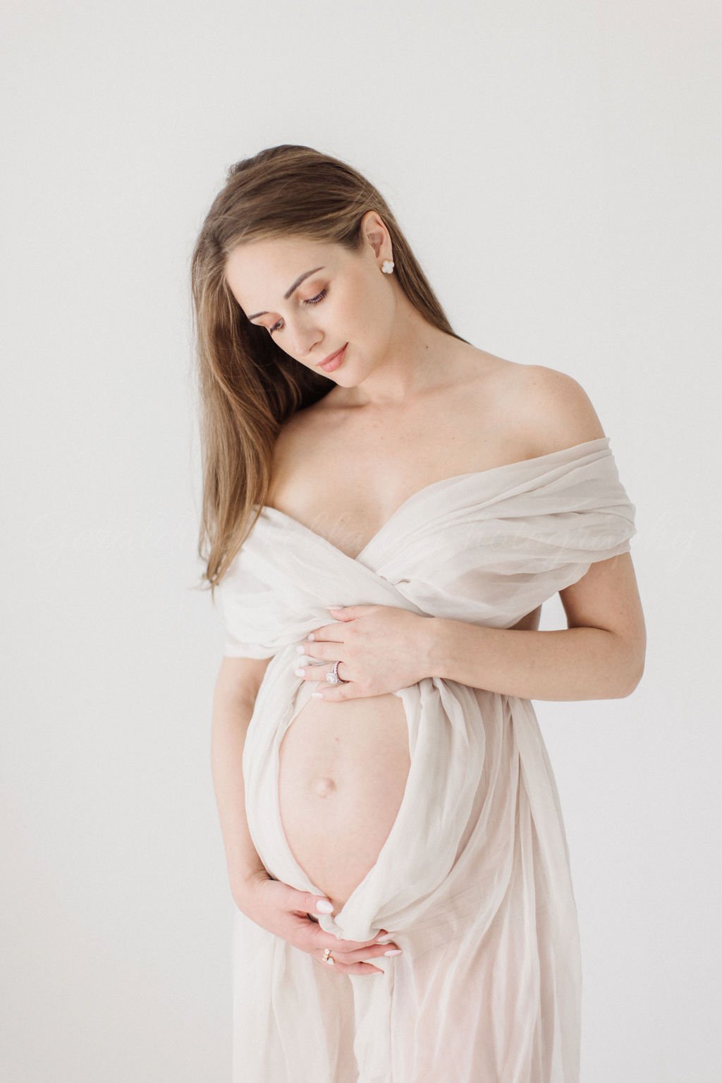 glamour Maternity Session 