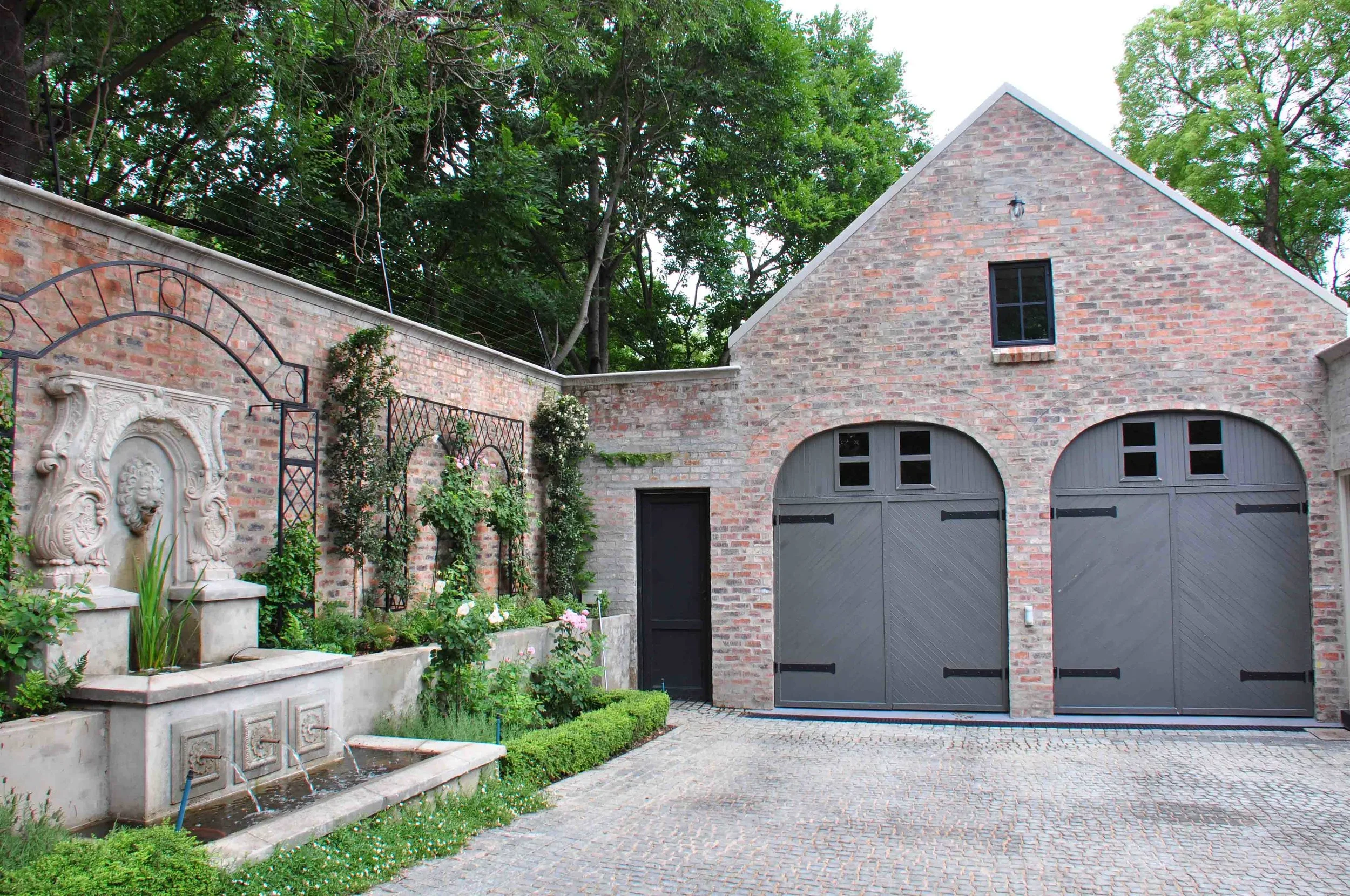 Masterworx+-+Rivonia+House+Exterior+1.webp
