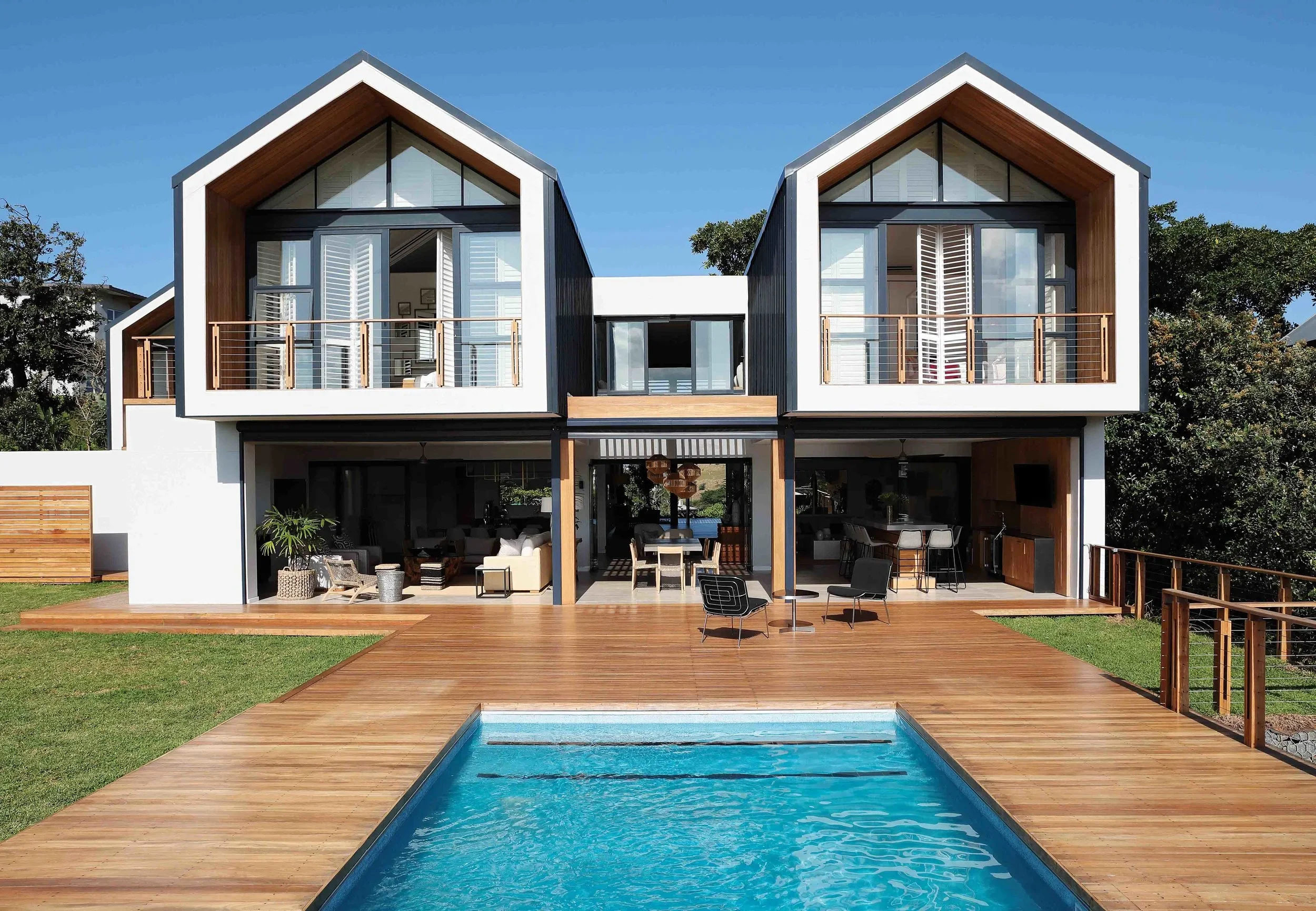 Masterworx+Architectural+Design+-+Simbithi+House+Facade.webp