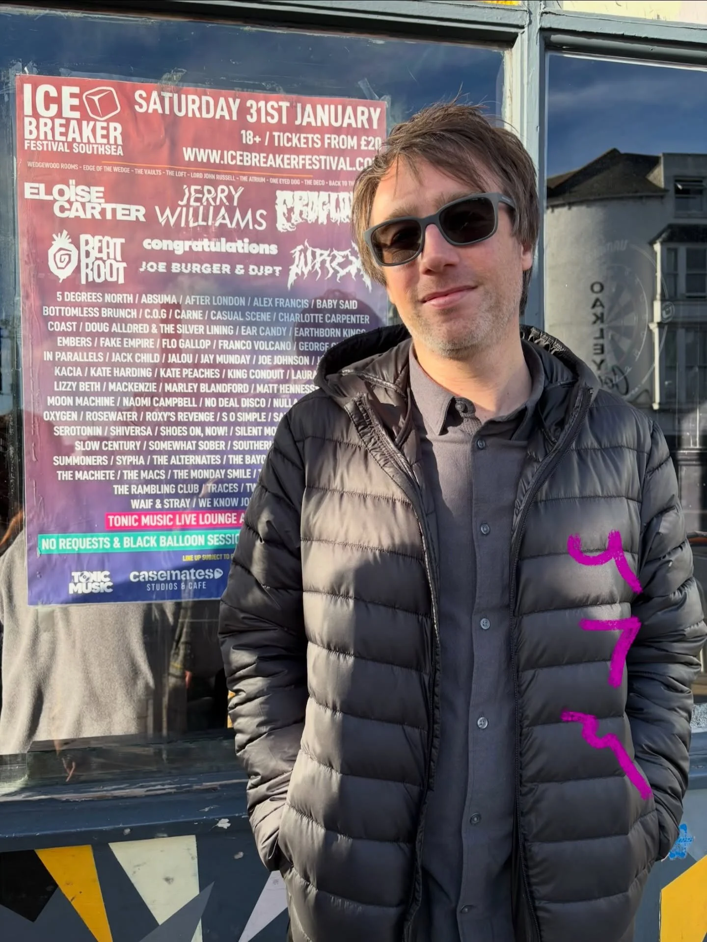 It&rsquo;s @ice_breaker_uk 💙🙌

Lovely way to start too, chatting with @mcguiness.ian on the @expressfm breakfast show. Thank you for having me, a real pleasure.

At 8:25pm, I play the @tonicmusicmh Live Lounge stage in One Eyed Dog. Have a feeling 