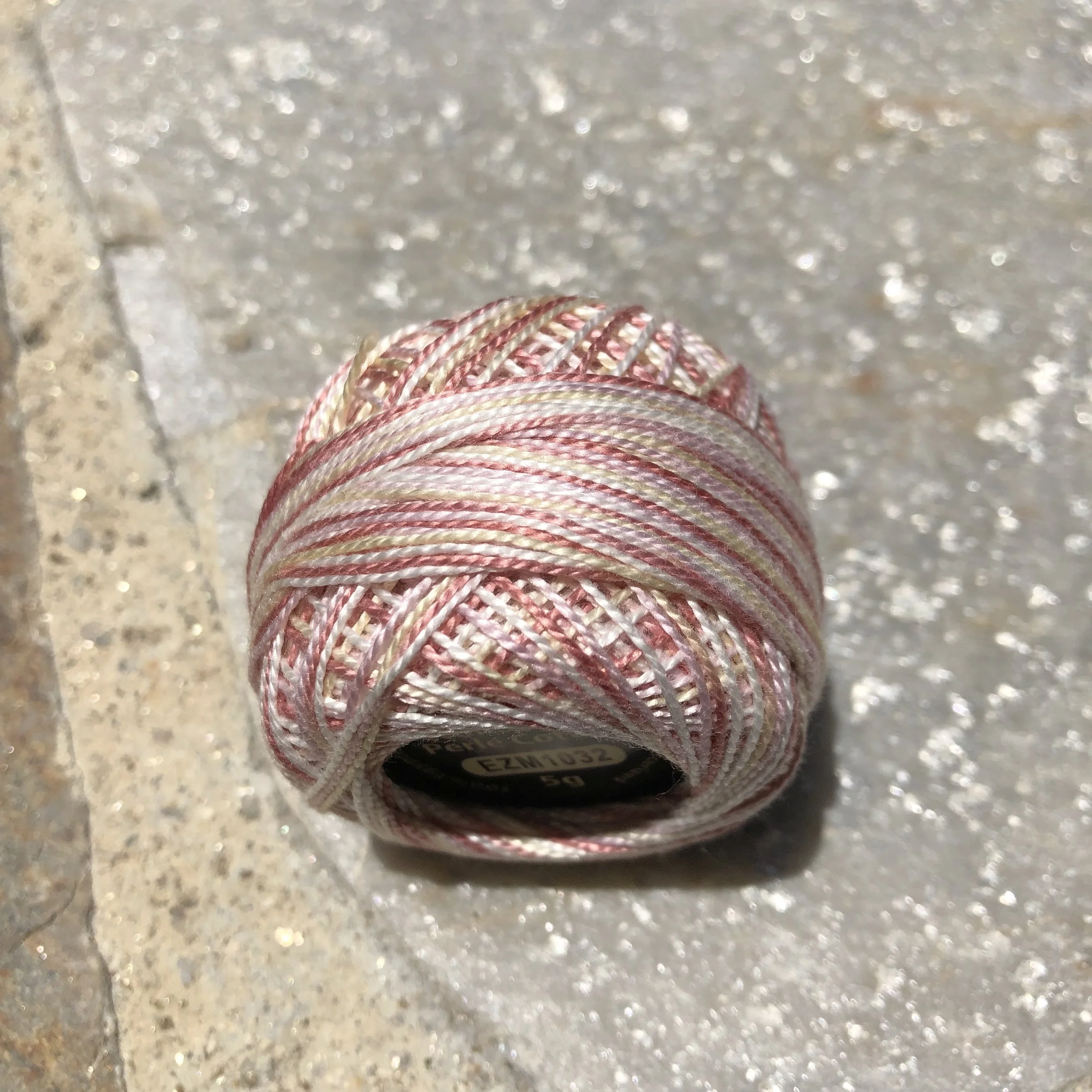 Wonderfil Perle Cotton #8 - EZM 1032 Dollhouse