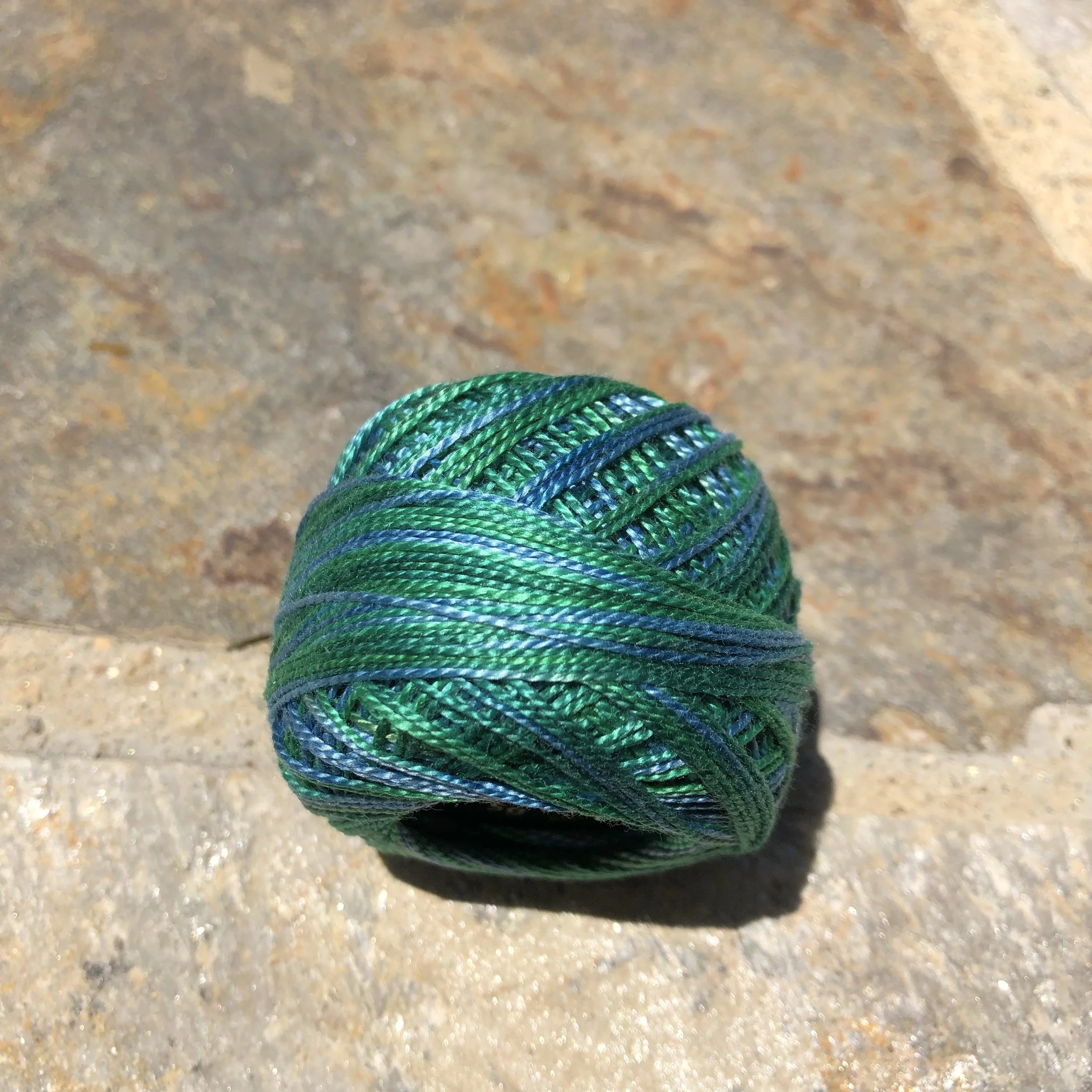 Wonderfil Perle Cotton #8 - EZM 1035 Lily Pond