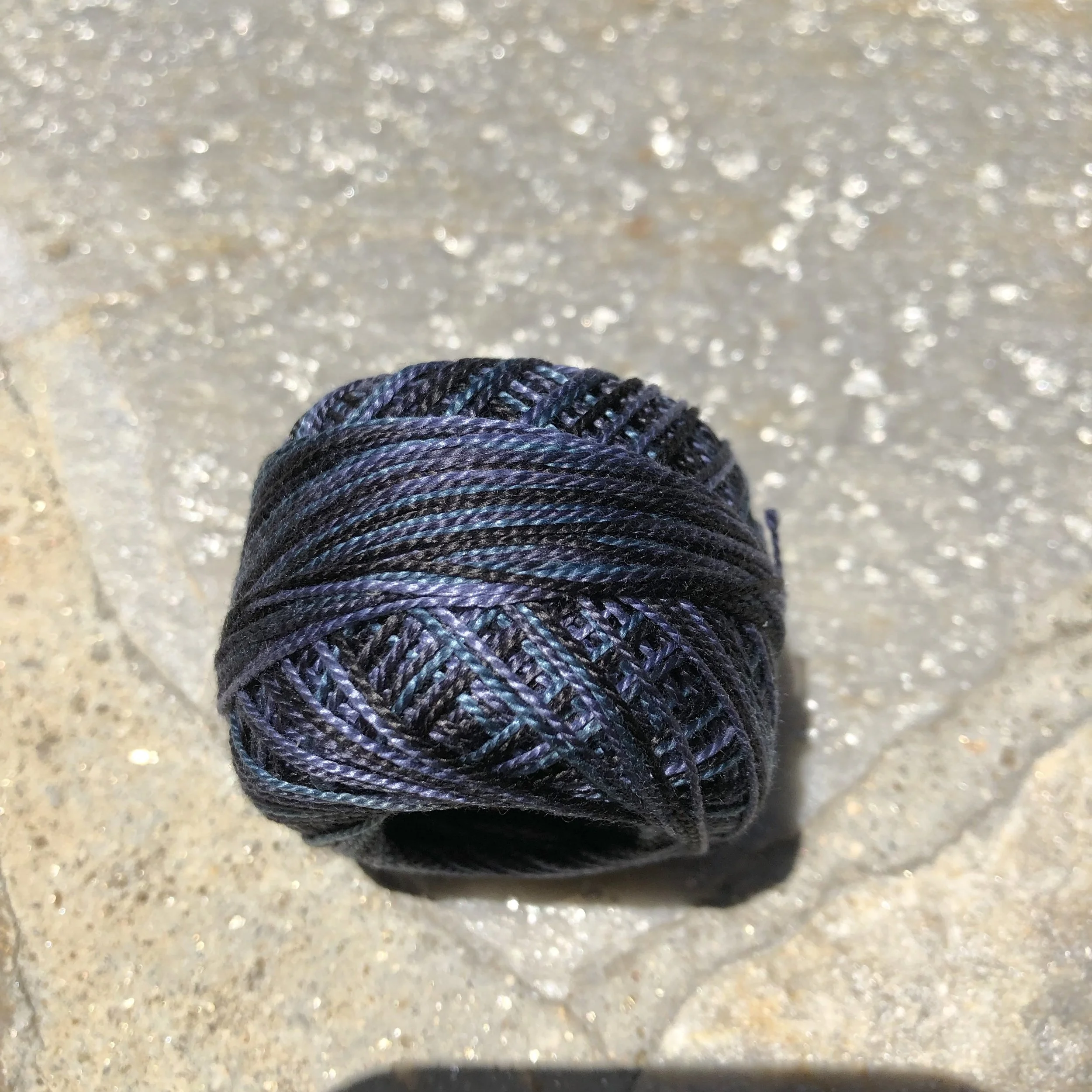 Wonderfil Perle Cotton #8 - EZM 1038 Nocturnal