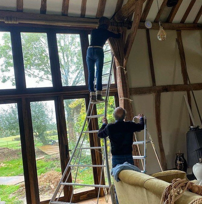 &ldquo;The curtains... they just make a home&rdquo; - @janineargent29
We&rsquo;ll go to any lengths (and heights) for our customers here at Curtain Revival
#interiordesign #homedecor