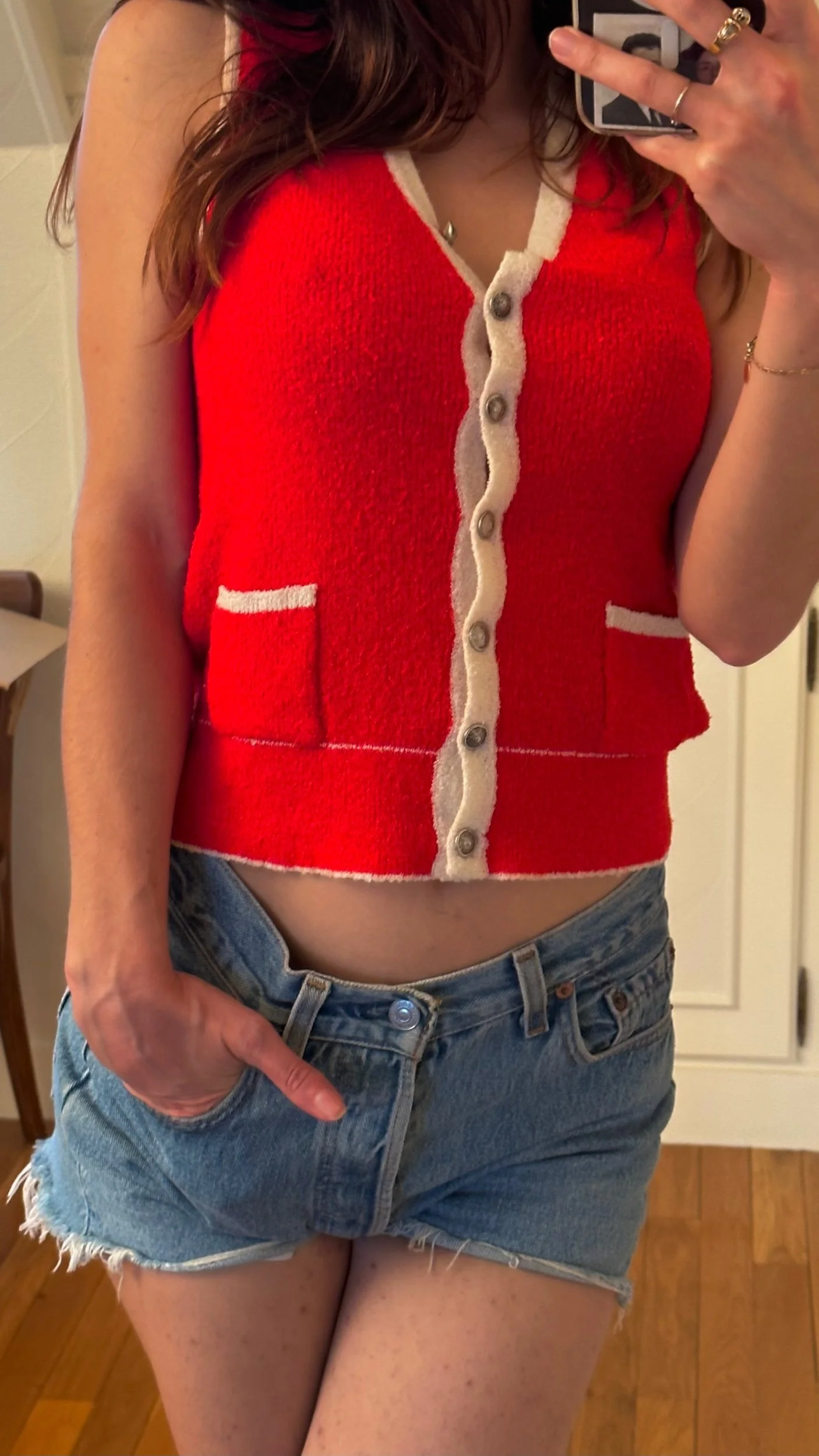 65B57A98-E88E-4B35-9473-446C6A7C3E8D