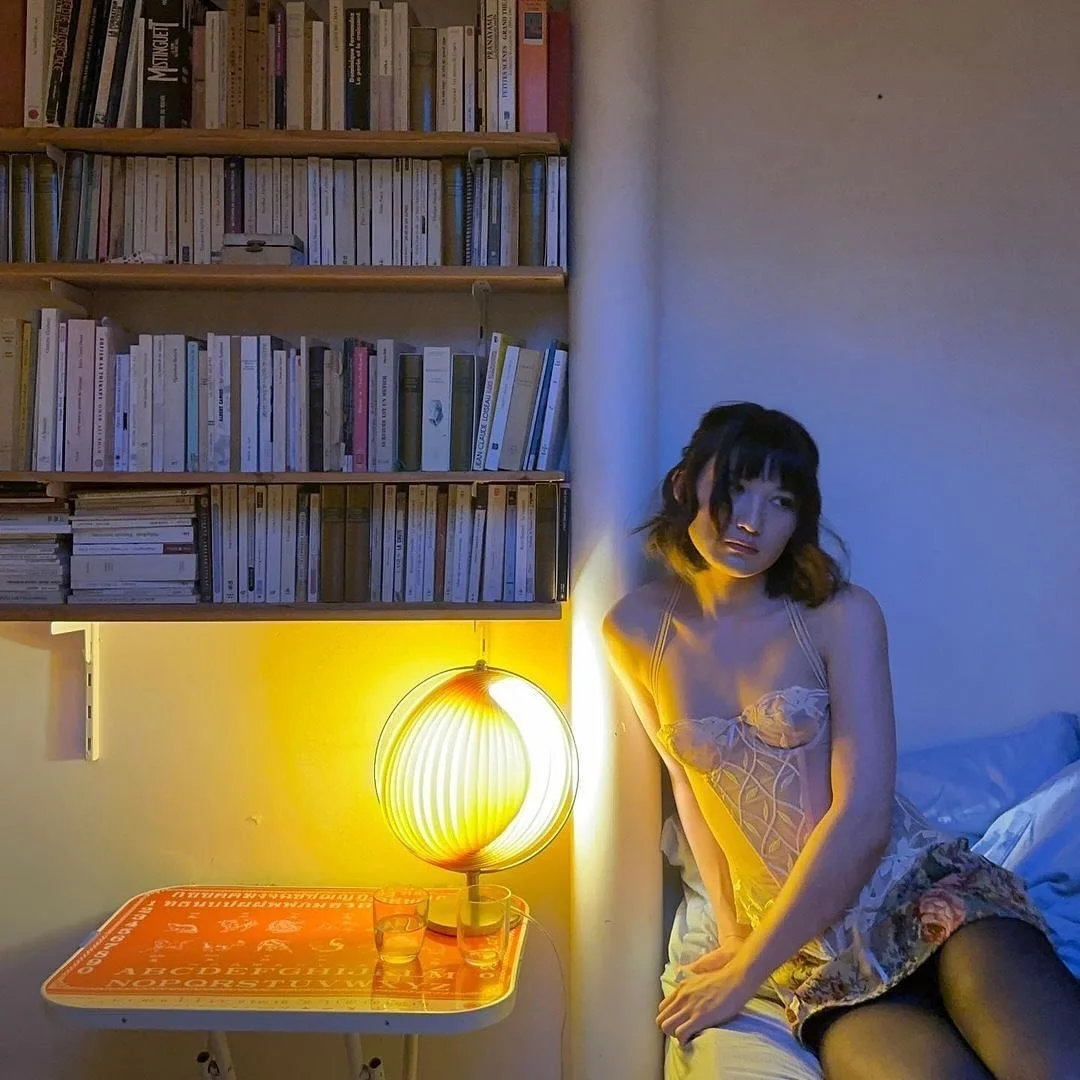 Ashley wearing a vintage corset from the shop #linkinbio to shop your romantic piece