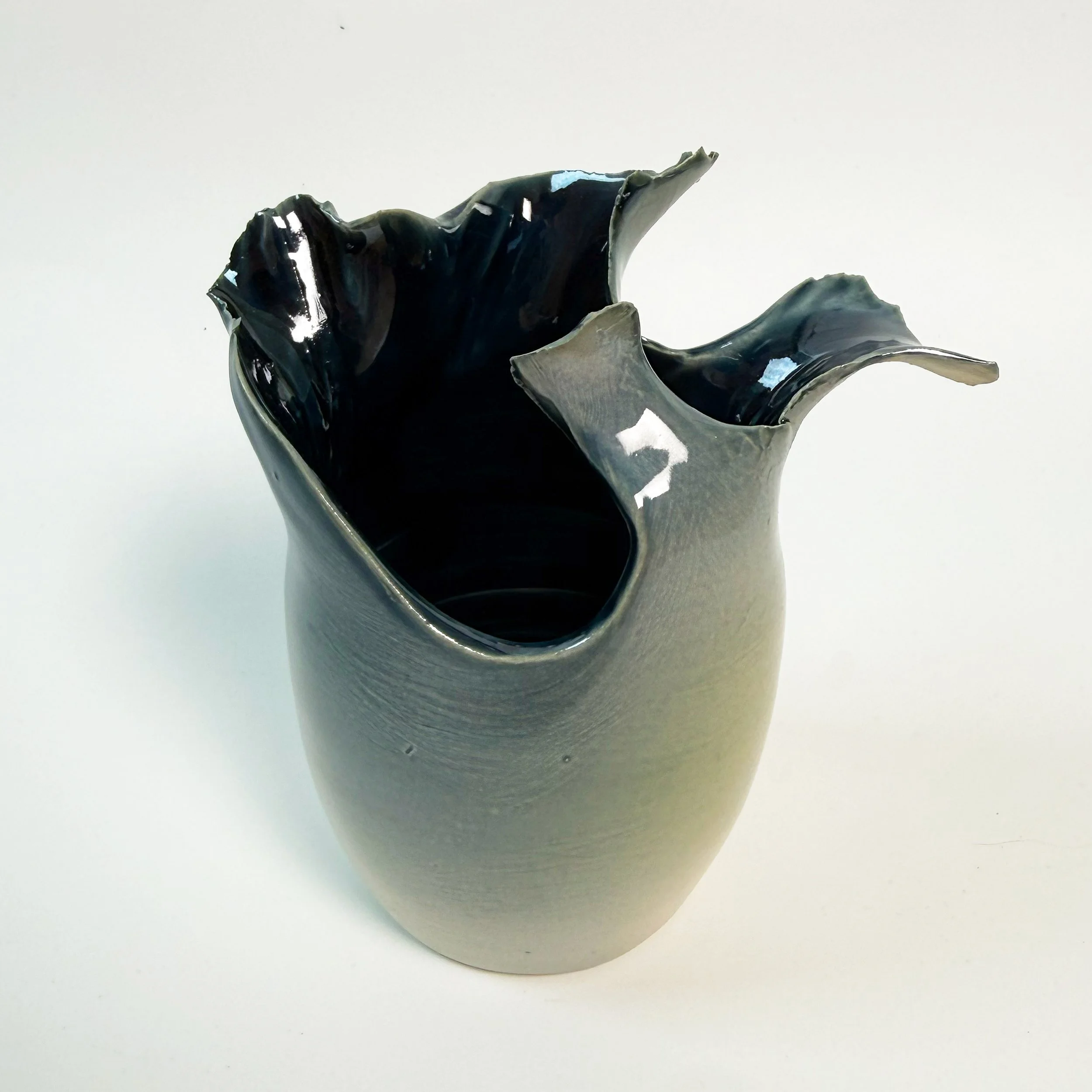 Petite-dawn-vase-by-deb-otto.jpg