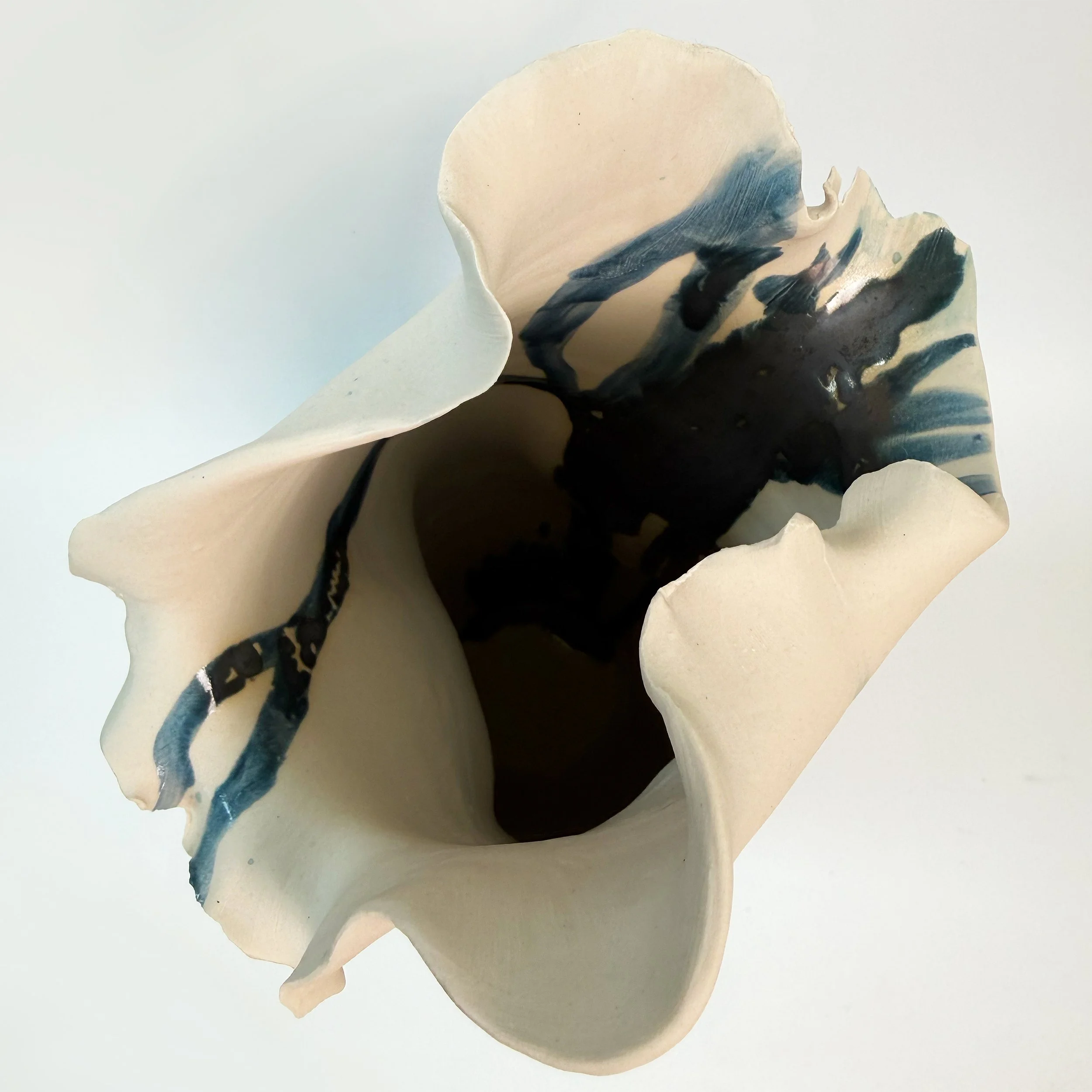 untamed-ocean-tall-vase_alt.jpg